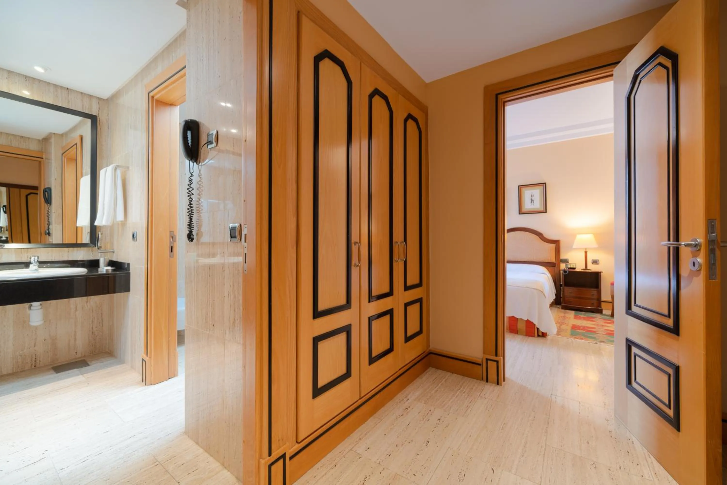 Decorative detail, Bed in Villa VIK - Hotel Boutique