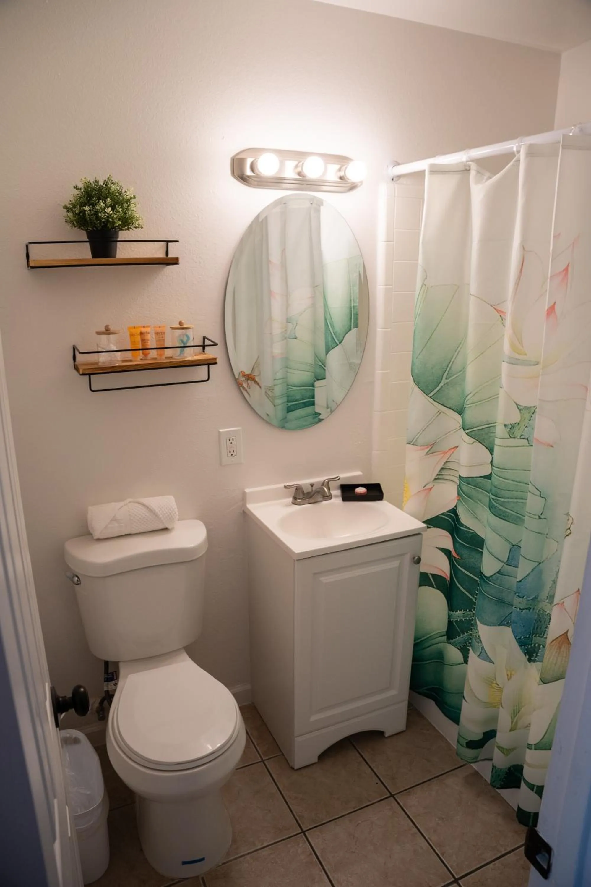 Bathroom in Nirvana Hotel