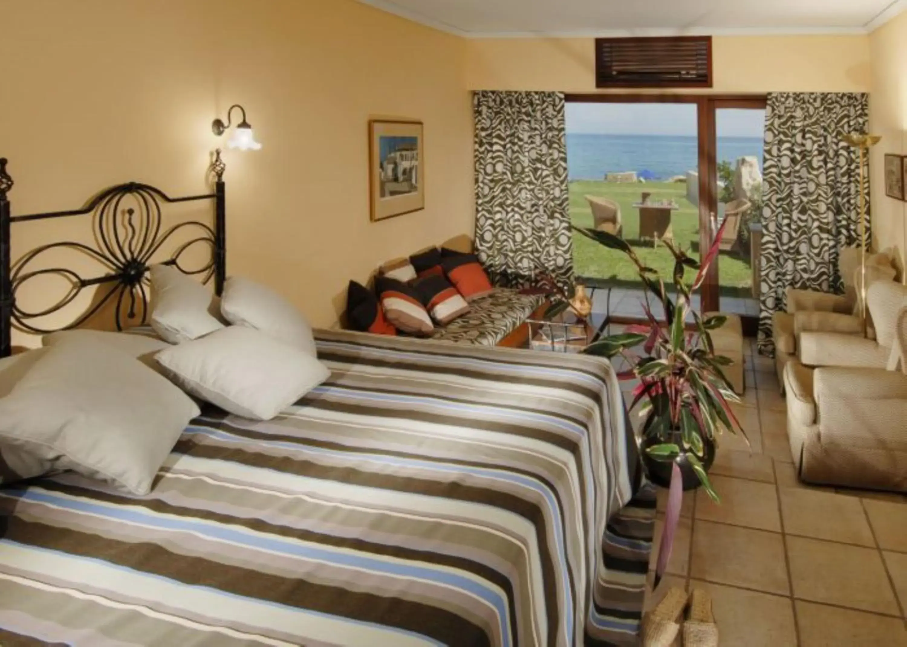 Mythica Bungalow, Beachfront in Aquila Rithymna Beach Mythica Bungalow, Beachfront in Aquila Rithymna Beach