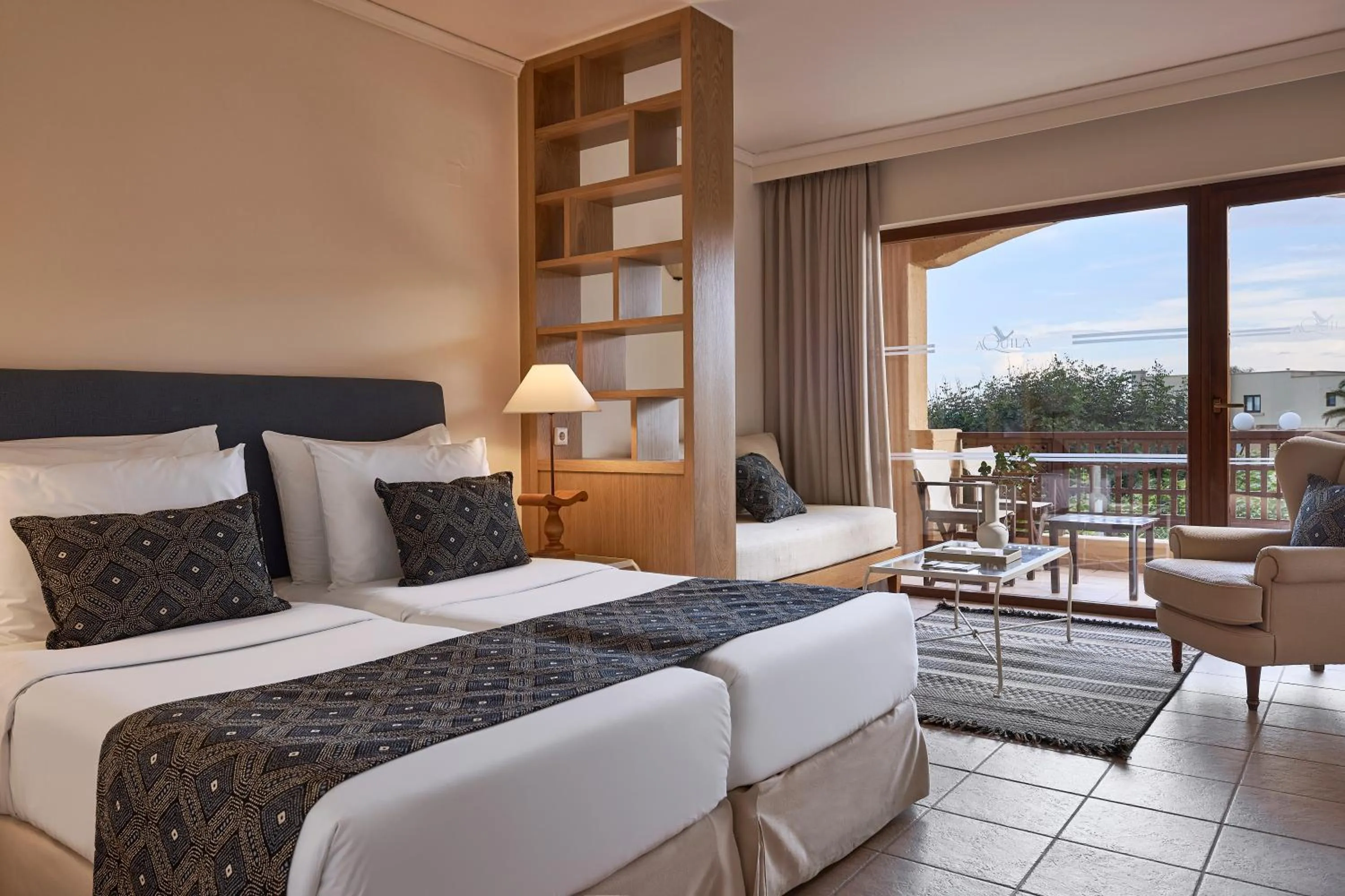 Bedroom, Bed in Aquila Rithymna Beach