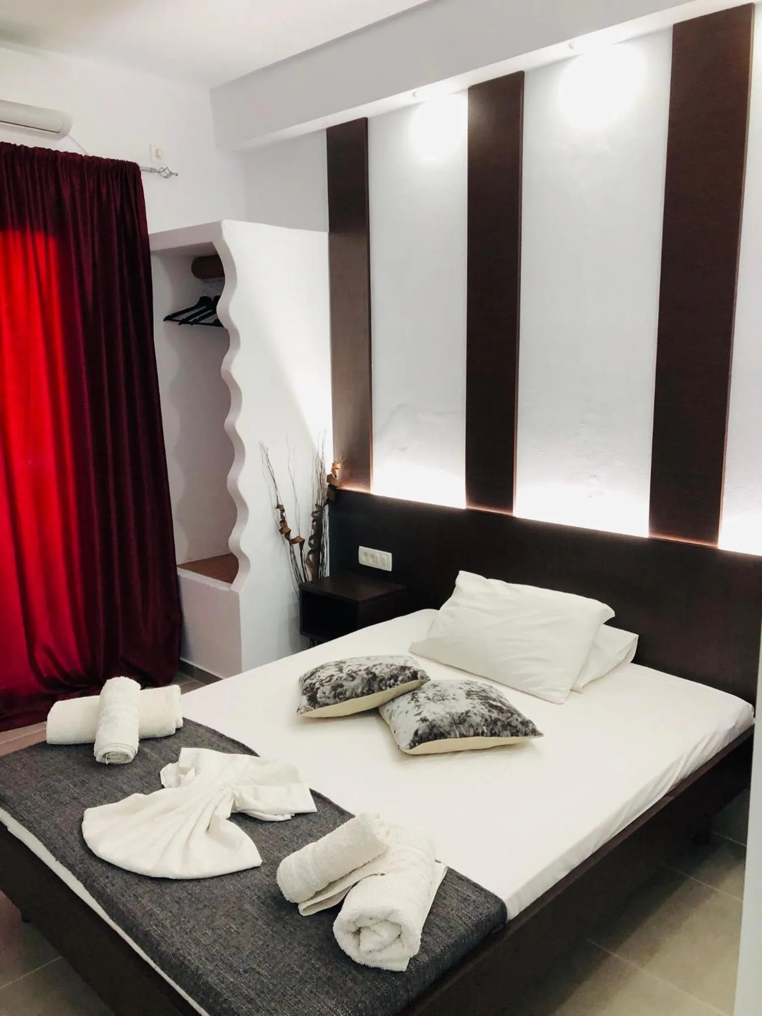 Bed in Villa Livadaros