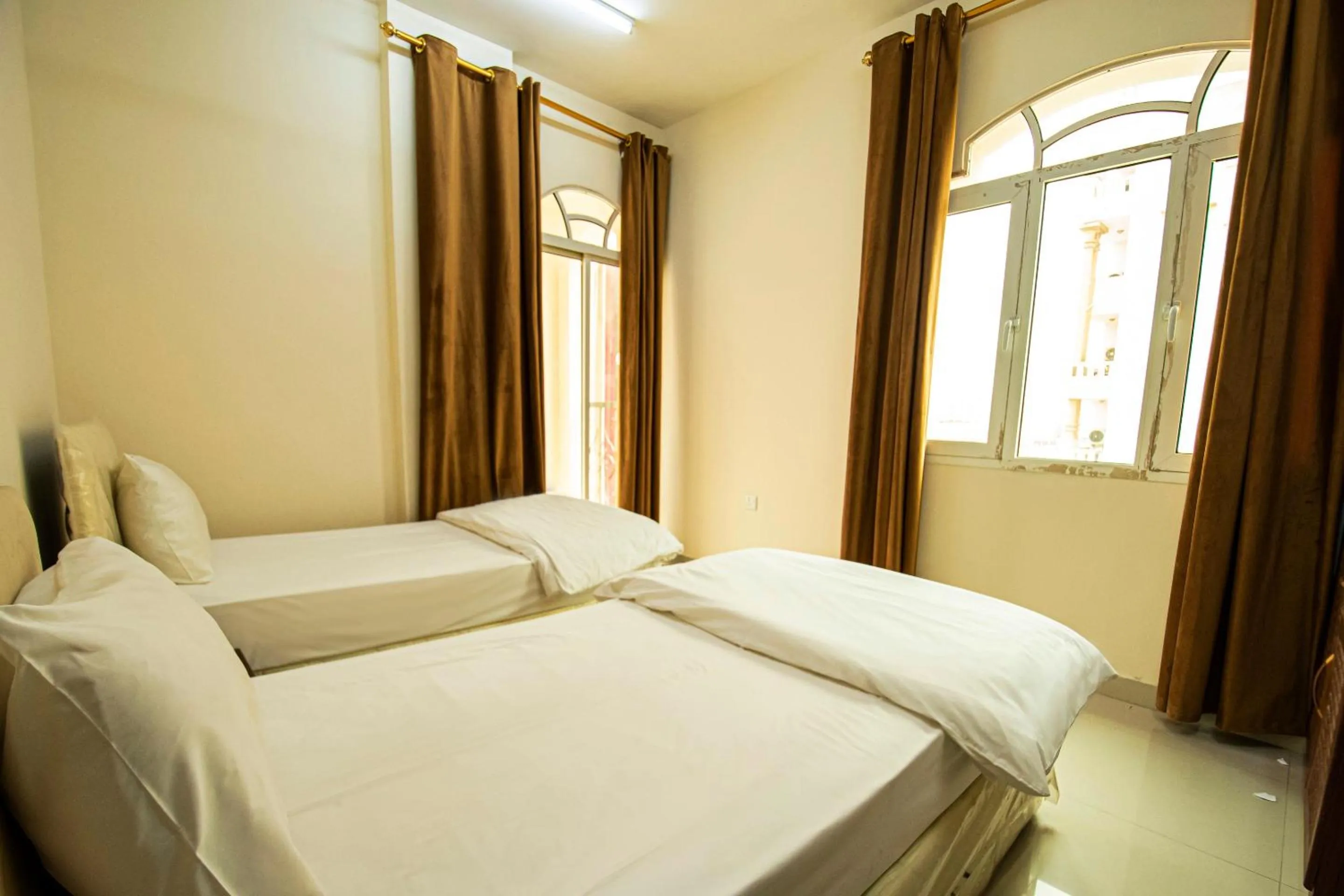 Bedroom, Bed in Super OYO 146 Jandul Salalah Furnished Apartment