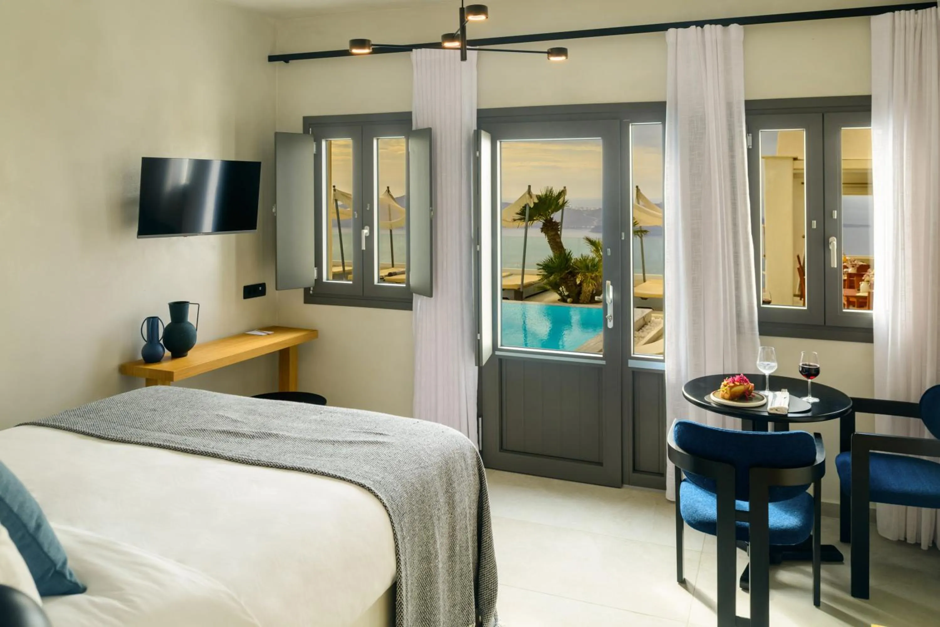 Bed in Andromeda Villas & Spa Resort