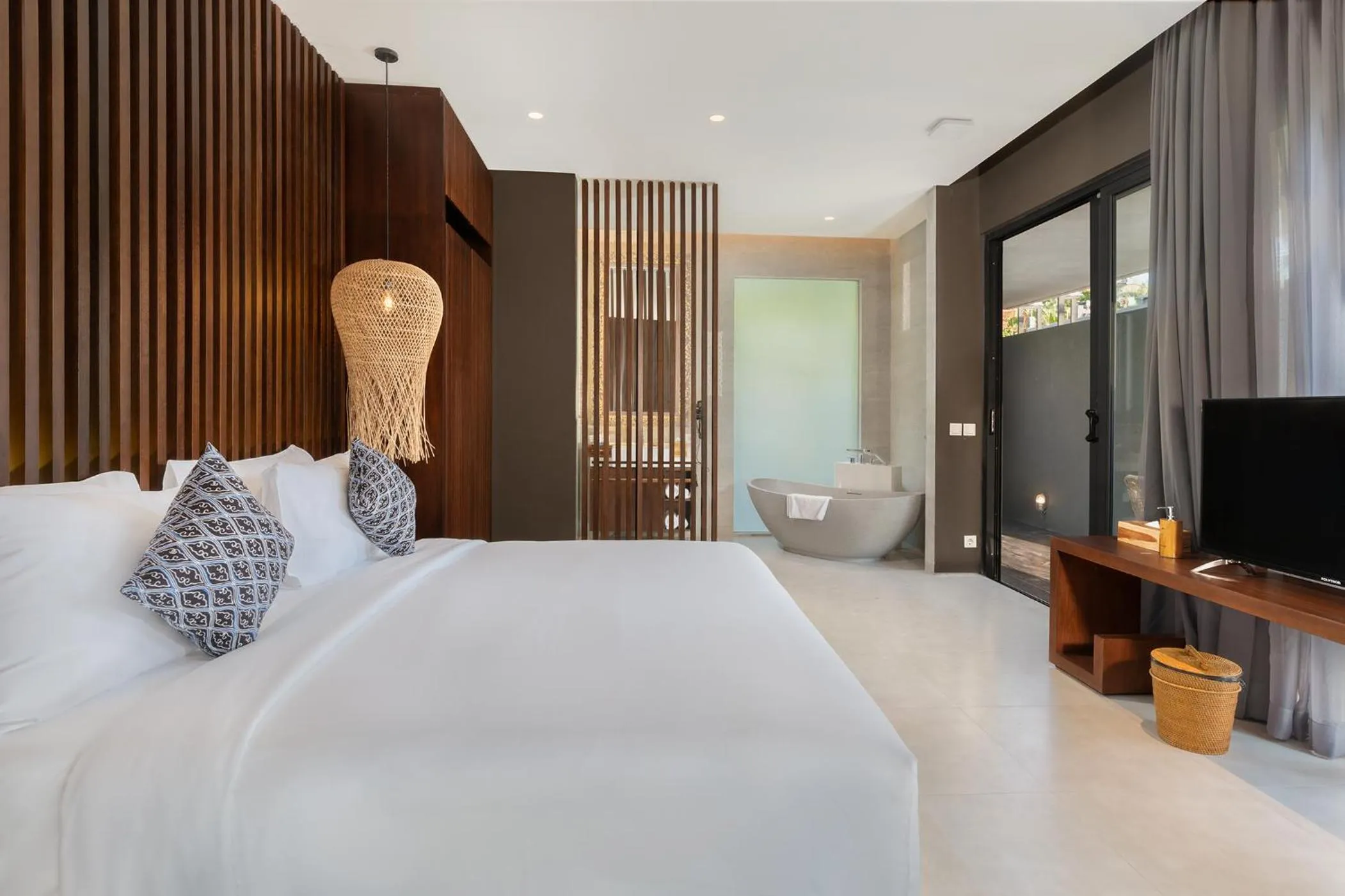 Bed in The Ning Resort Ubud