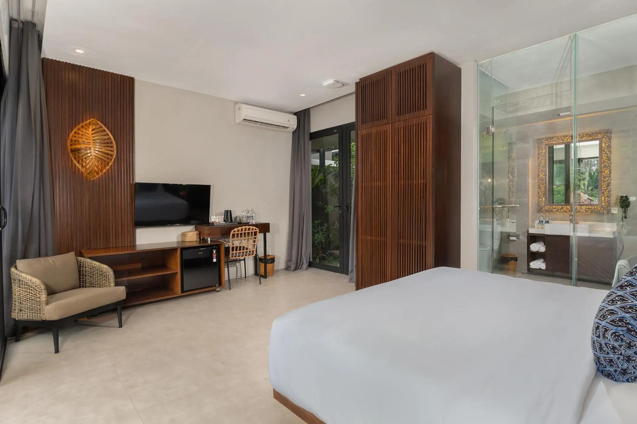 Photo of the whole room, Bed in The Ning Resort Ubud