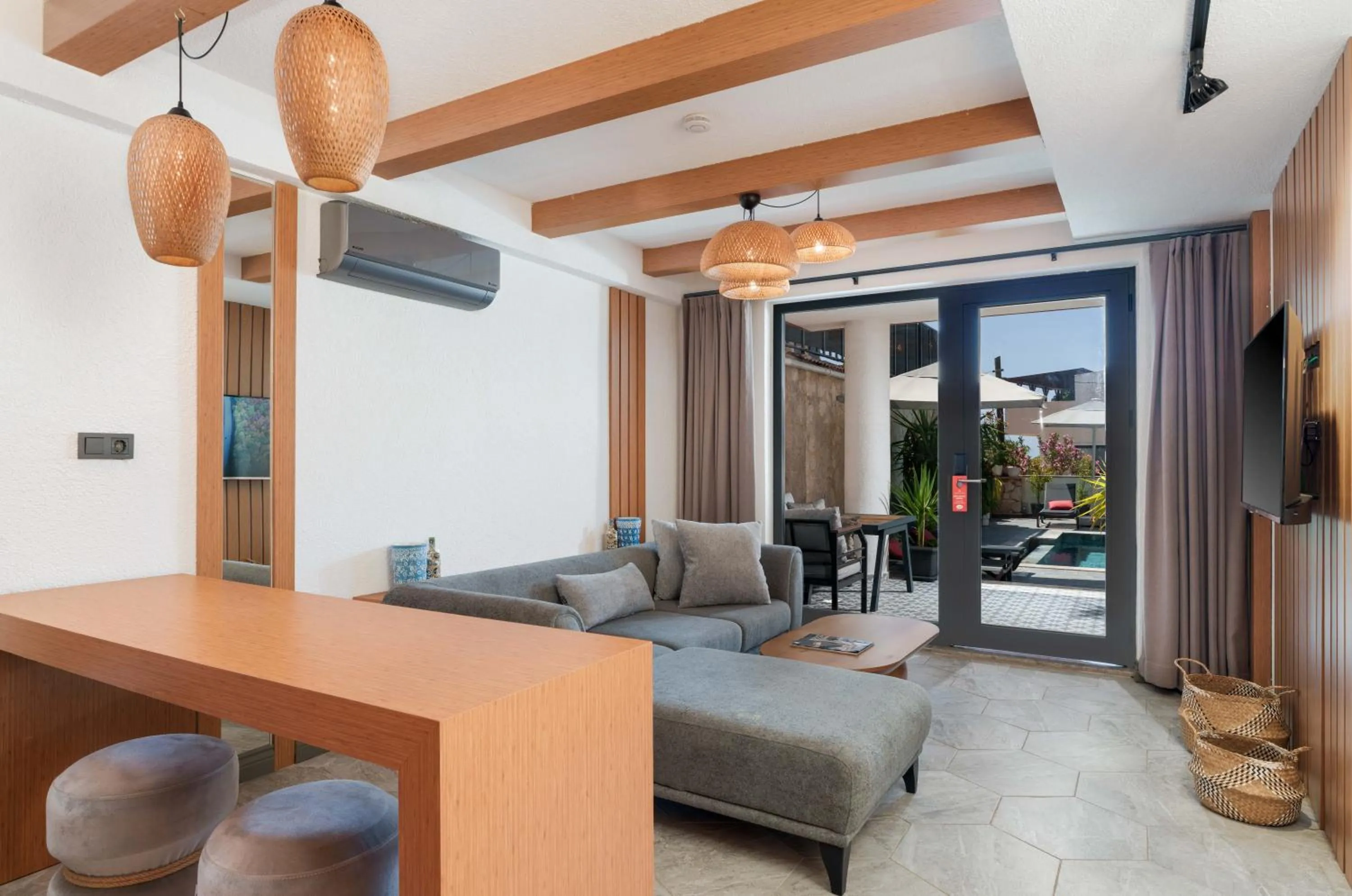 Photo of the whole room in Lupia Suites