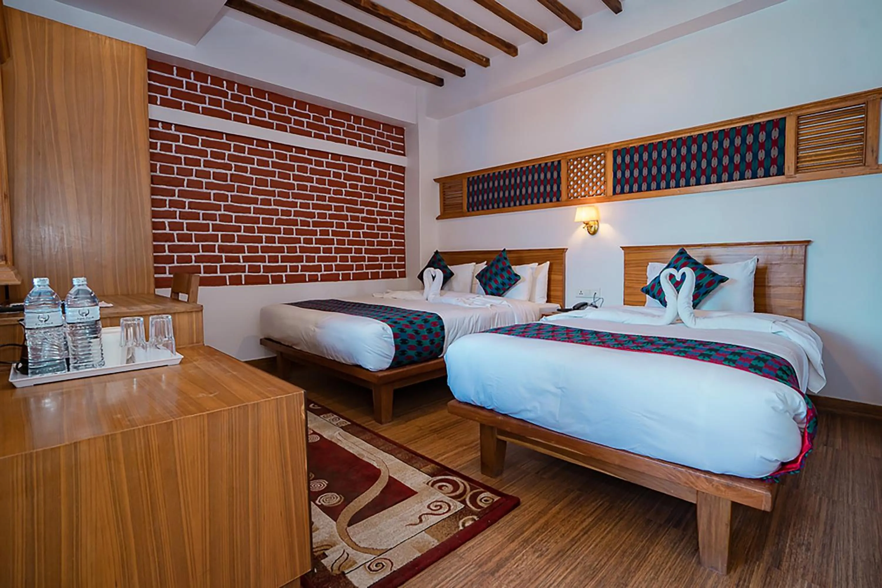Bed in Himalayan Glory Inn