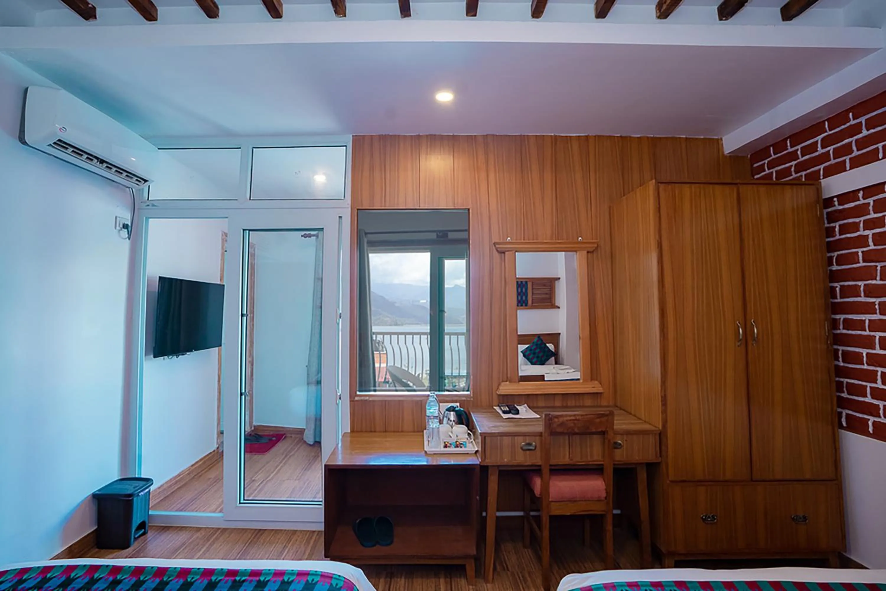 Living room in Himalayan Glory Inn