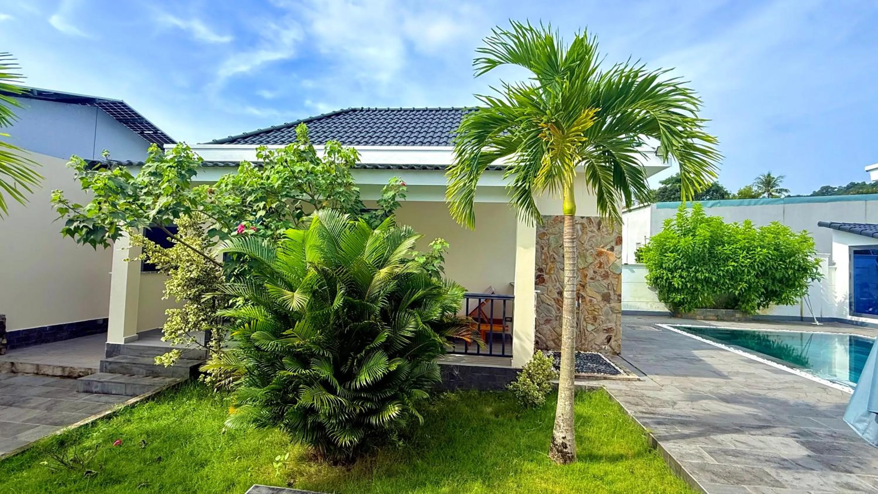 Property building in LAM BUNGALOW Resort & Spa