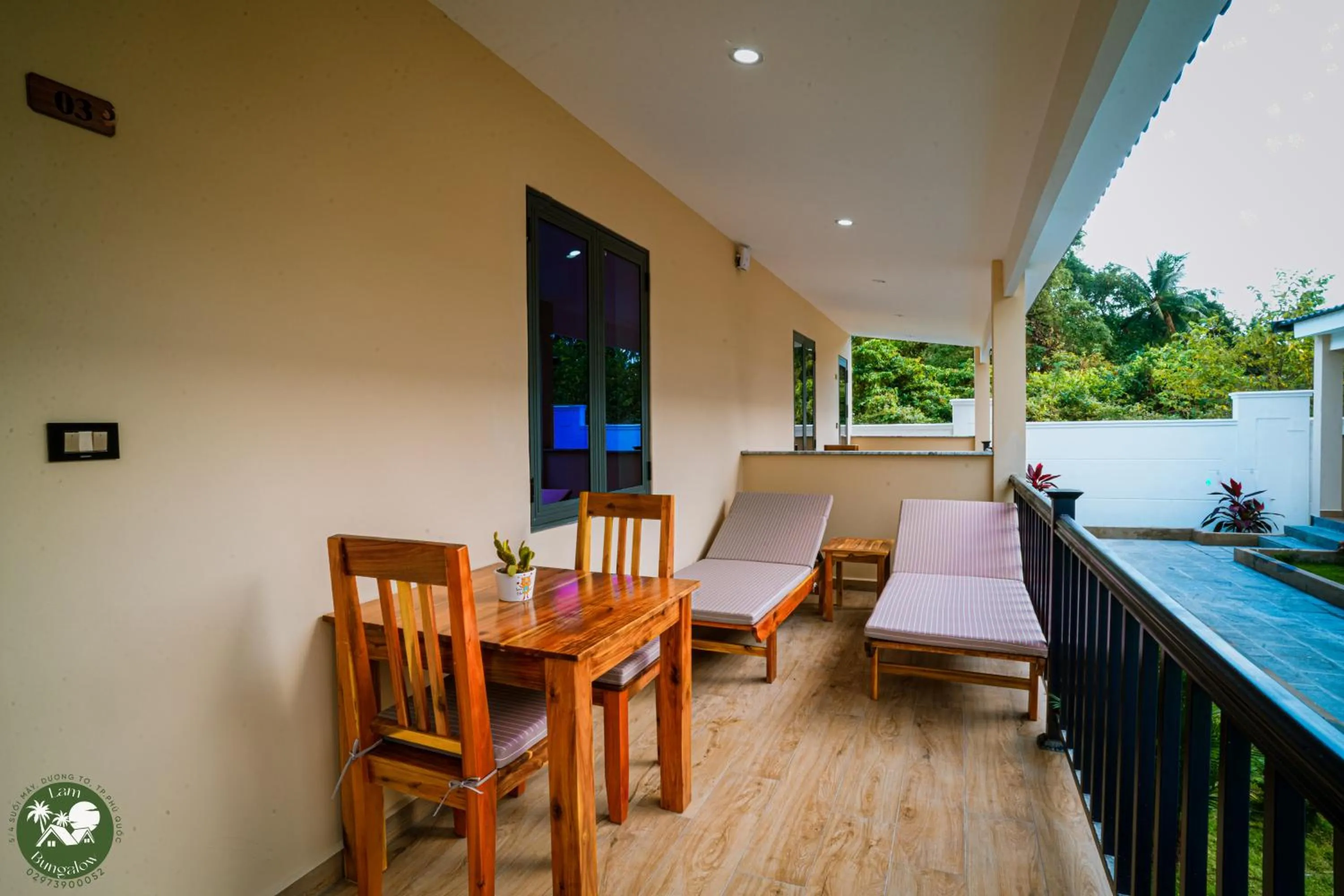Balcony/Terrace in LAM BUNGALOW Resort & Spa