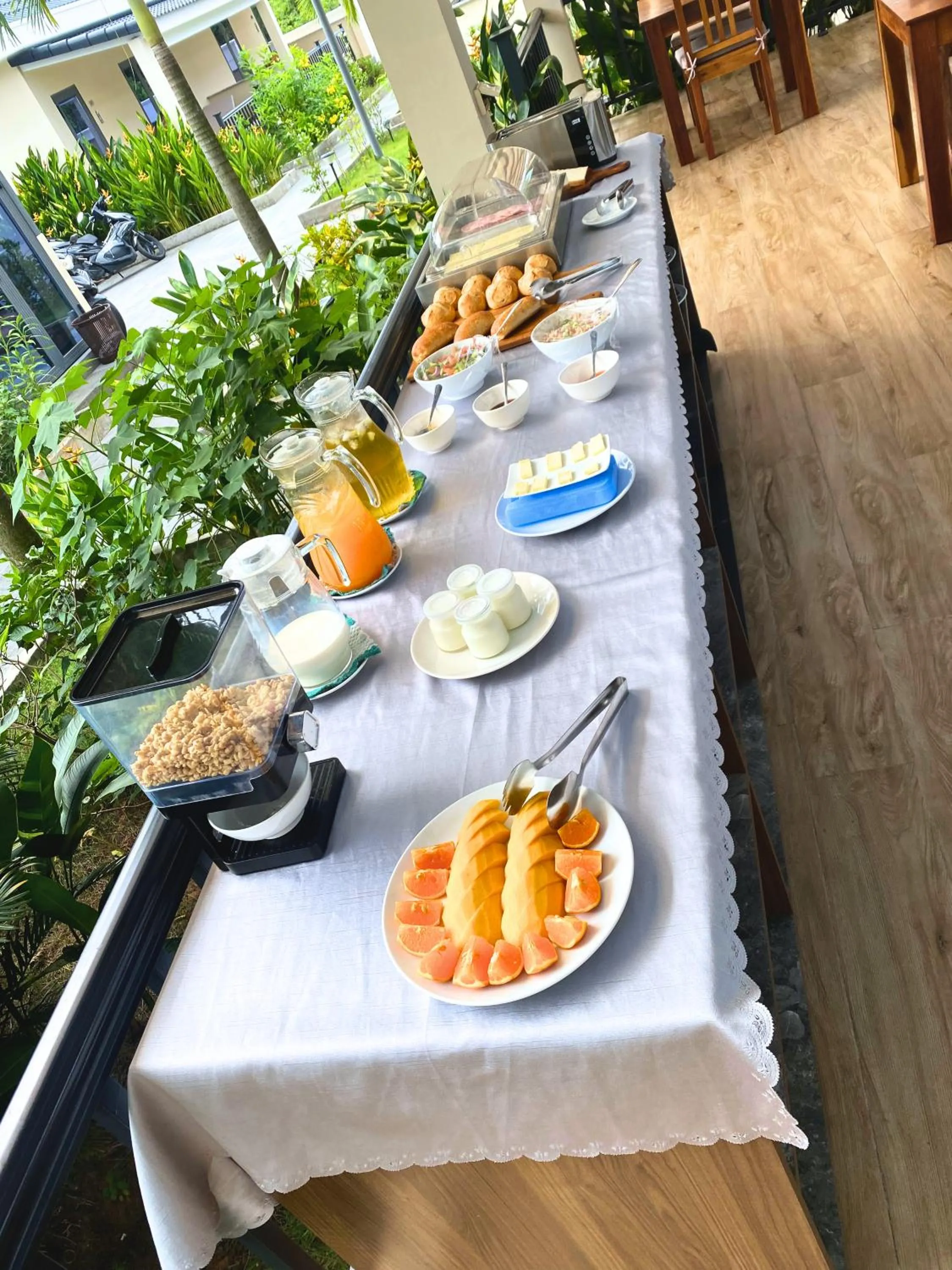Breakfast in LAM BUNGALOW Resort & Spa