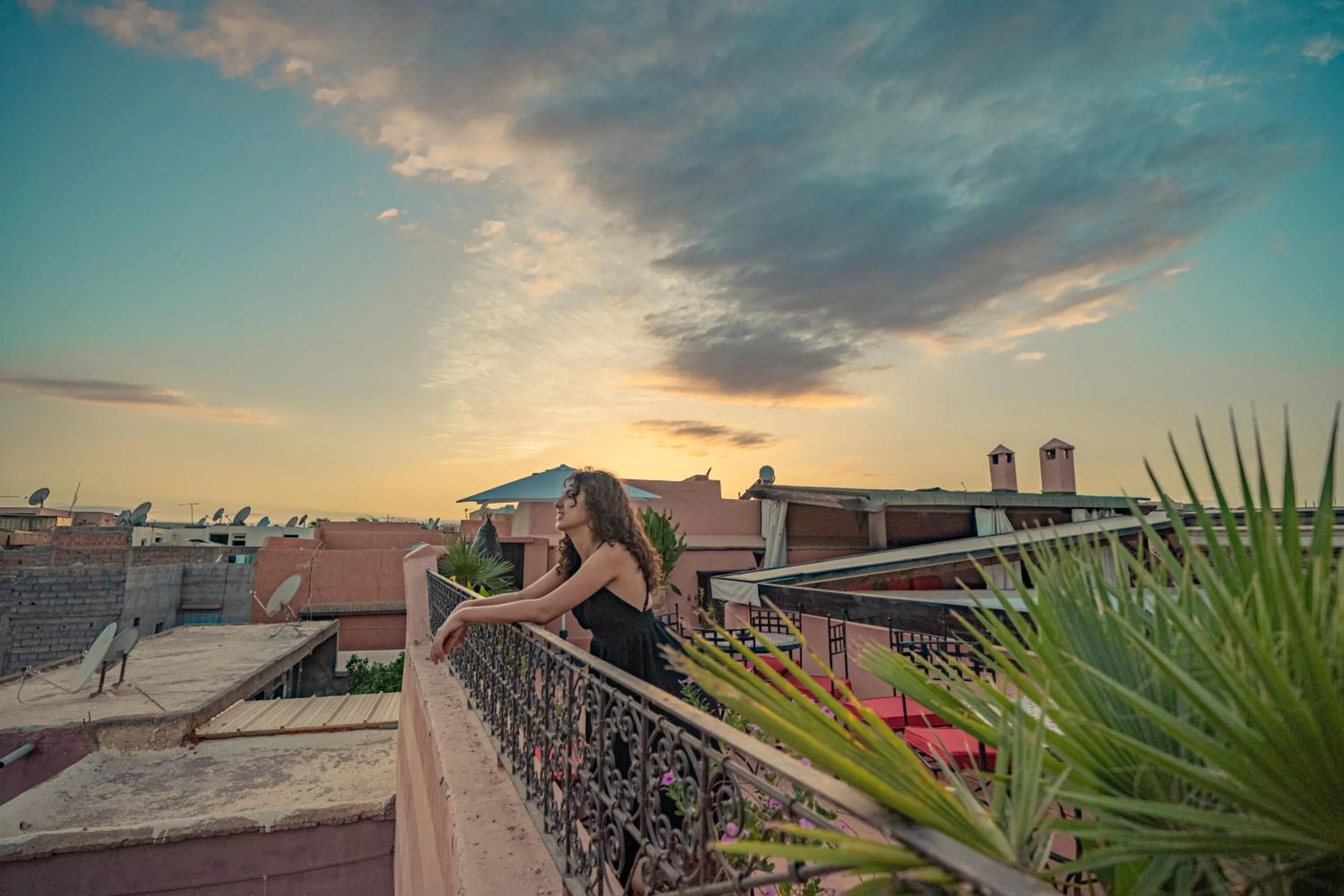 Sunset in Riad Azawan