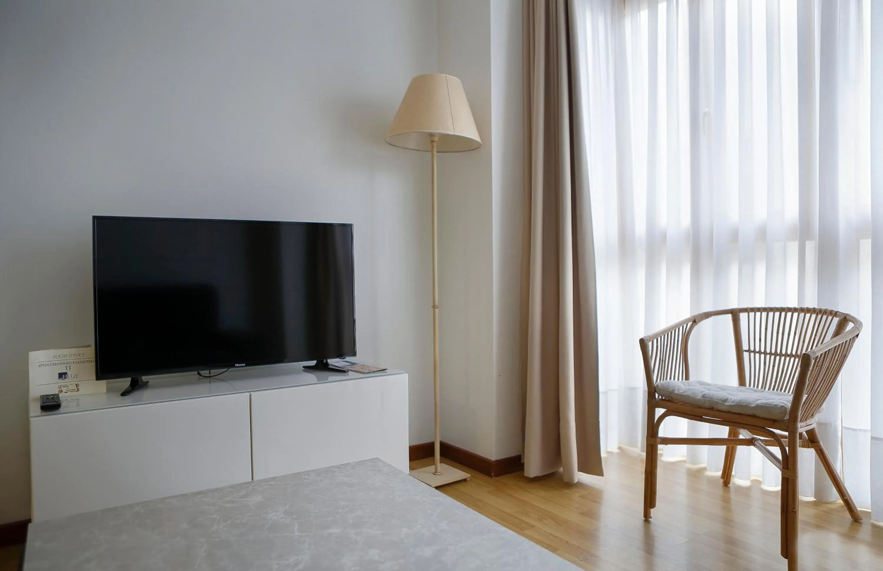 Living room in Apartamentos Urban Blue, Blue Hotels