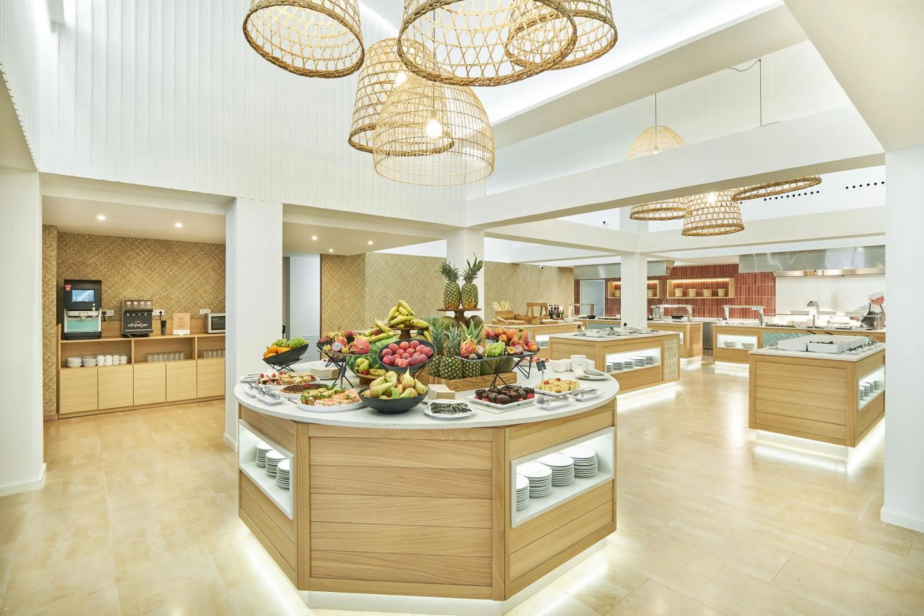 Restaurant/places to eat in Occidental Cala Viñas