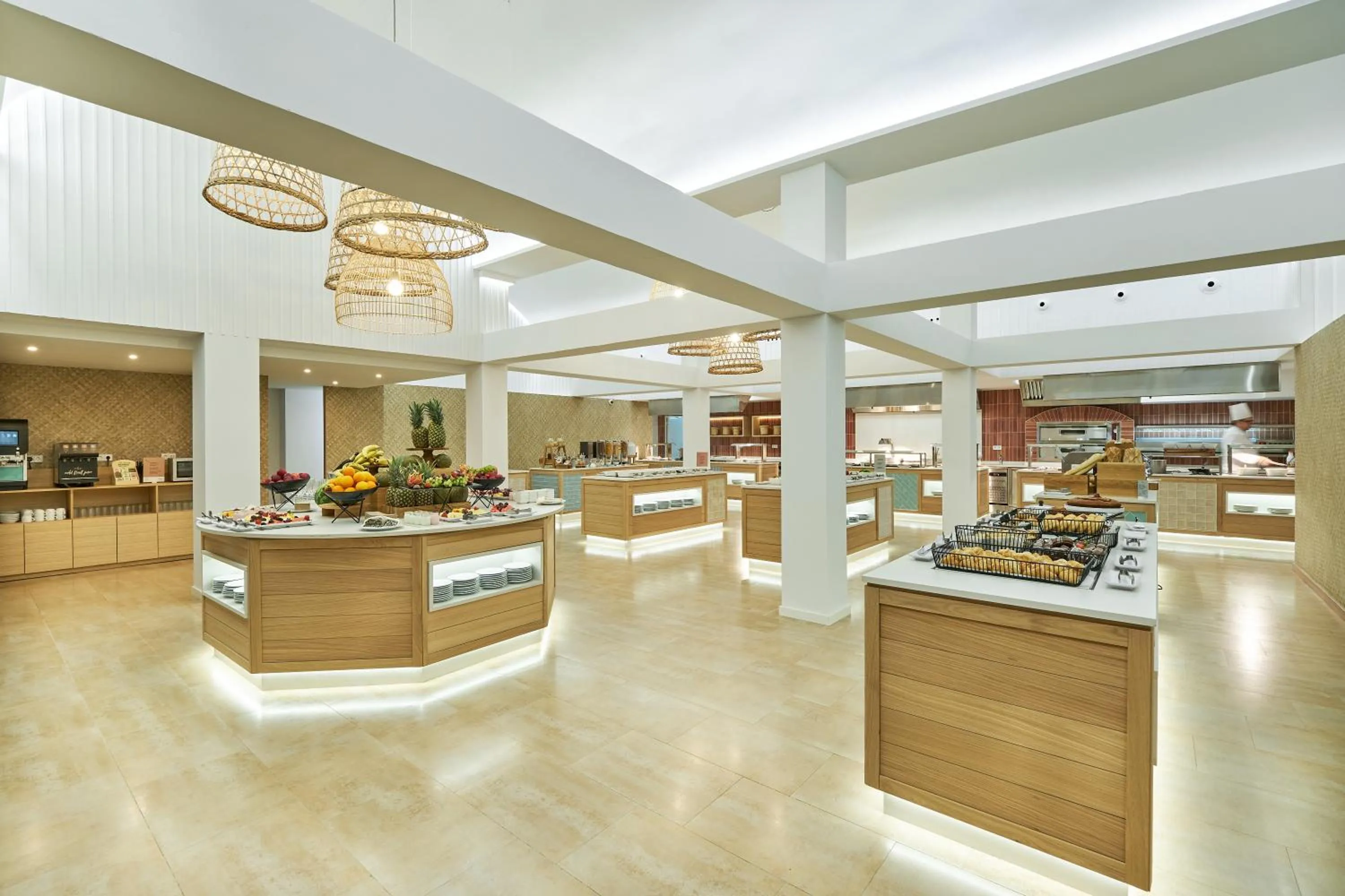 Restaurant/places to eat in Occidental Cala Viñas