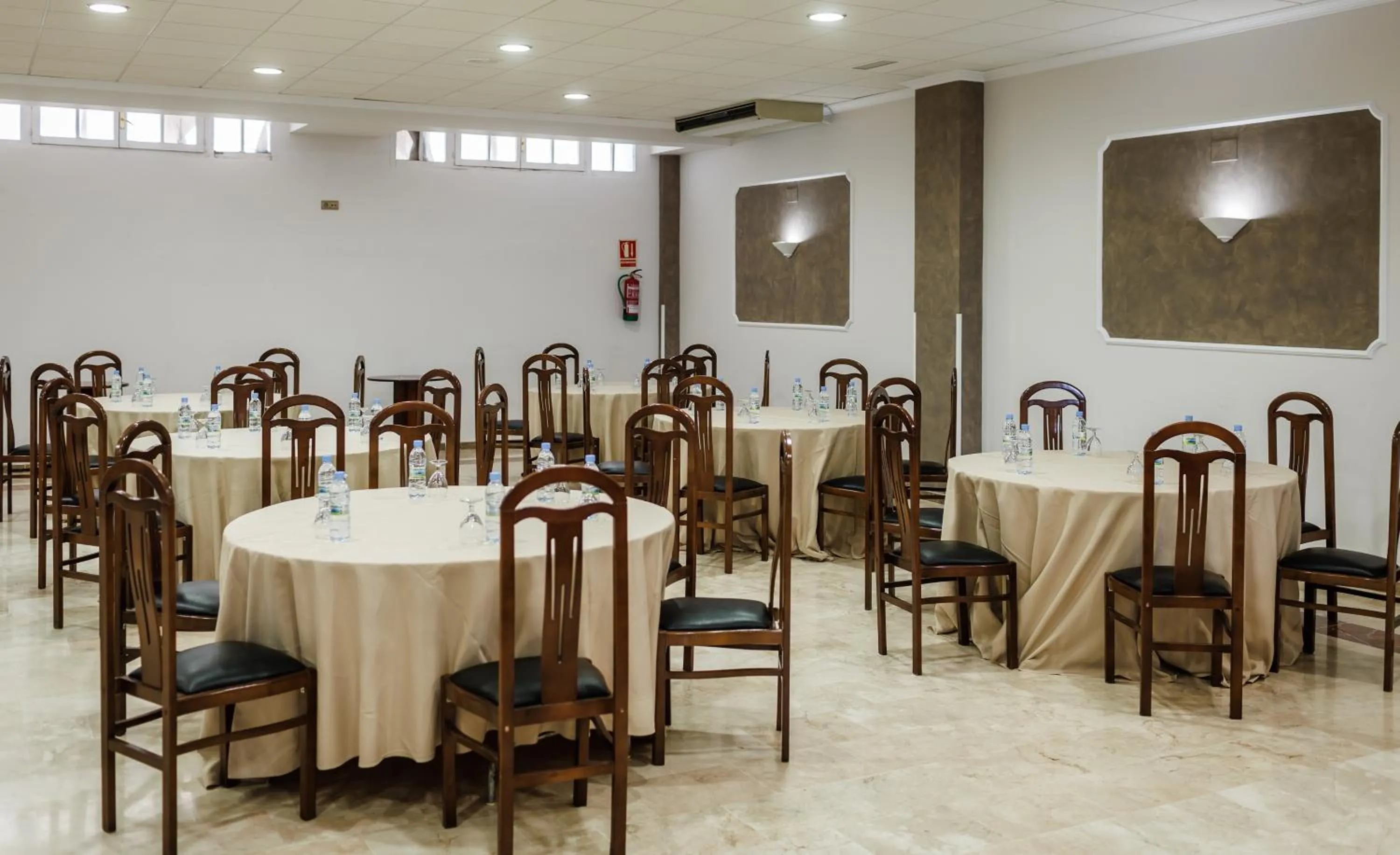 Meeting/conference room in Hotel Acosta Vetonia