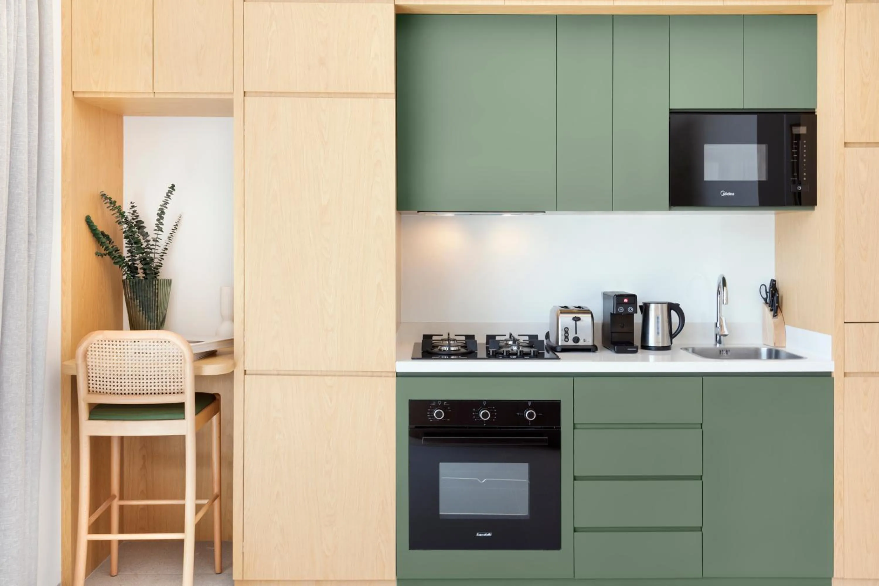 Coffee/tea facilities in The Muse