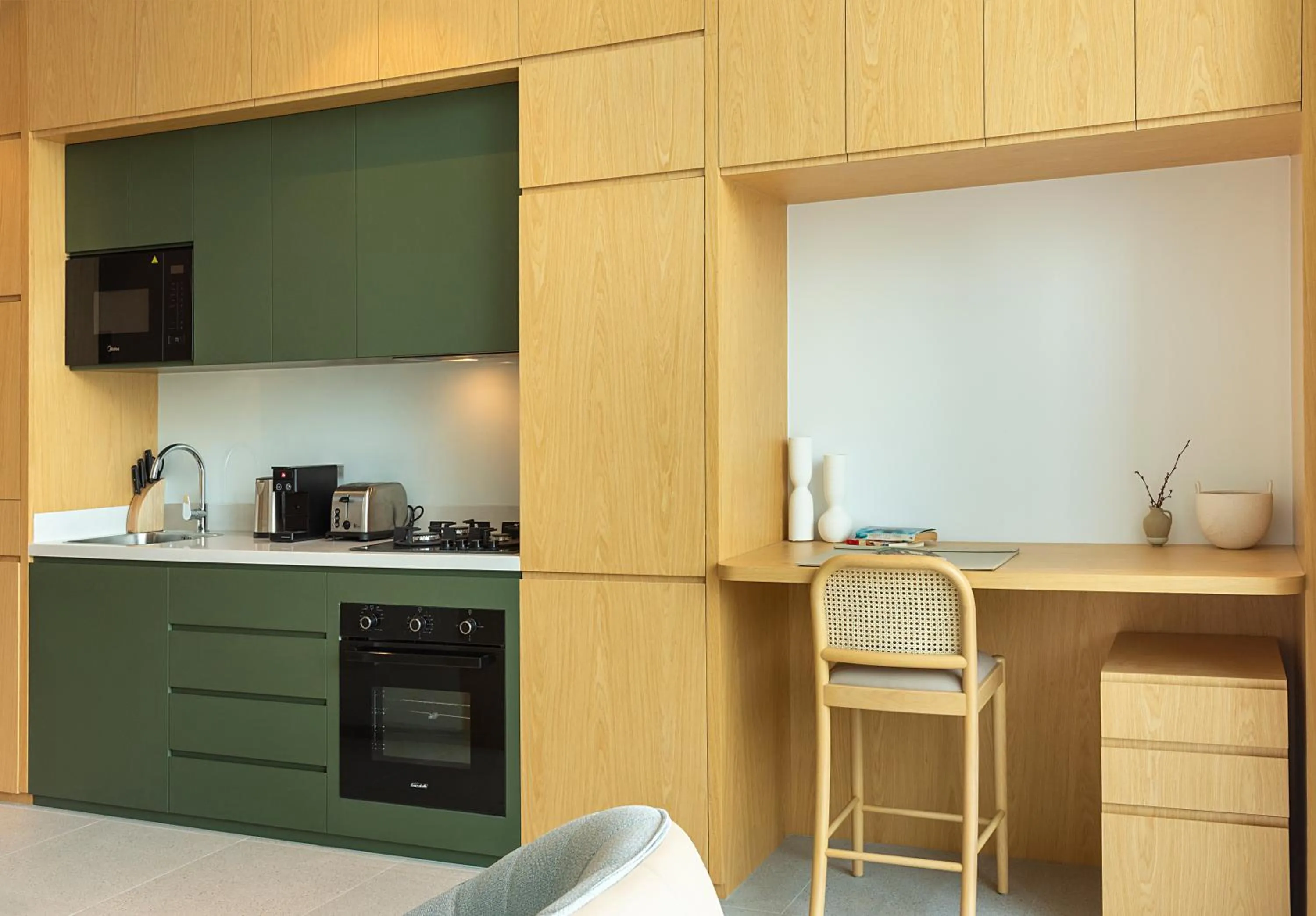 Coffee/tea facilities in The Muse