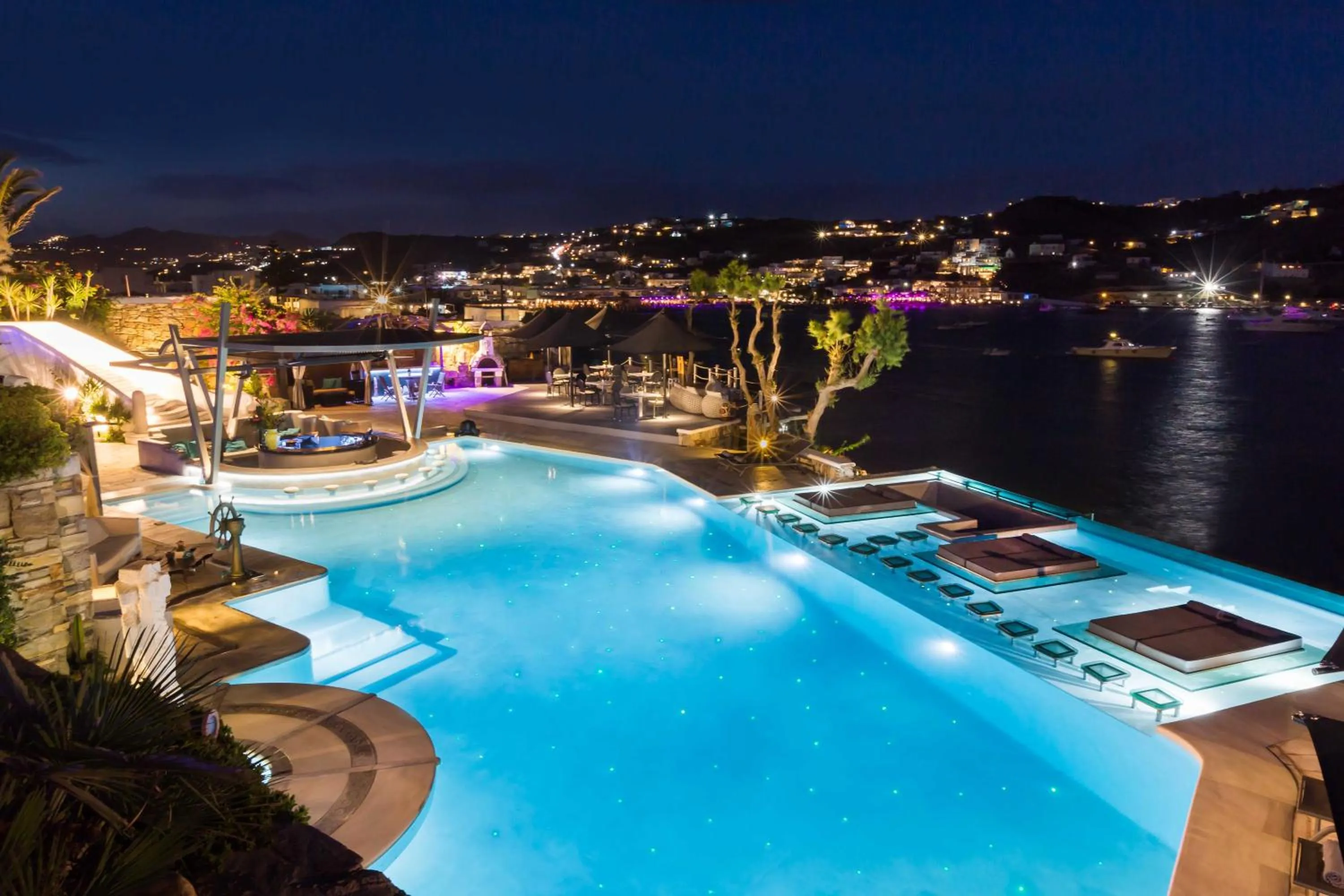 Restaurant/places to eat in Kivotos Mykonos - Preferred Hotels & Resorts