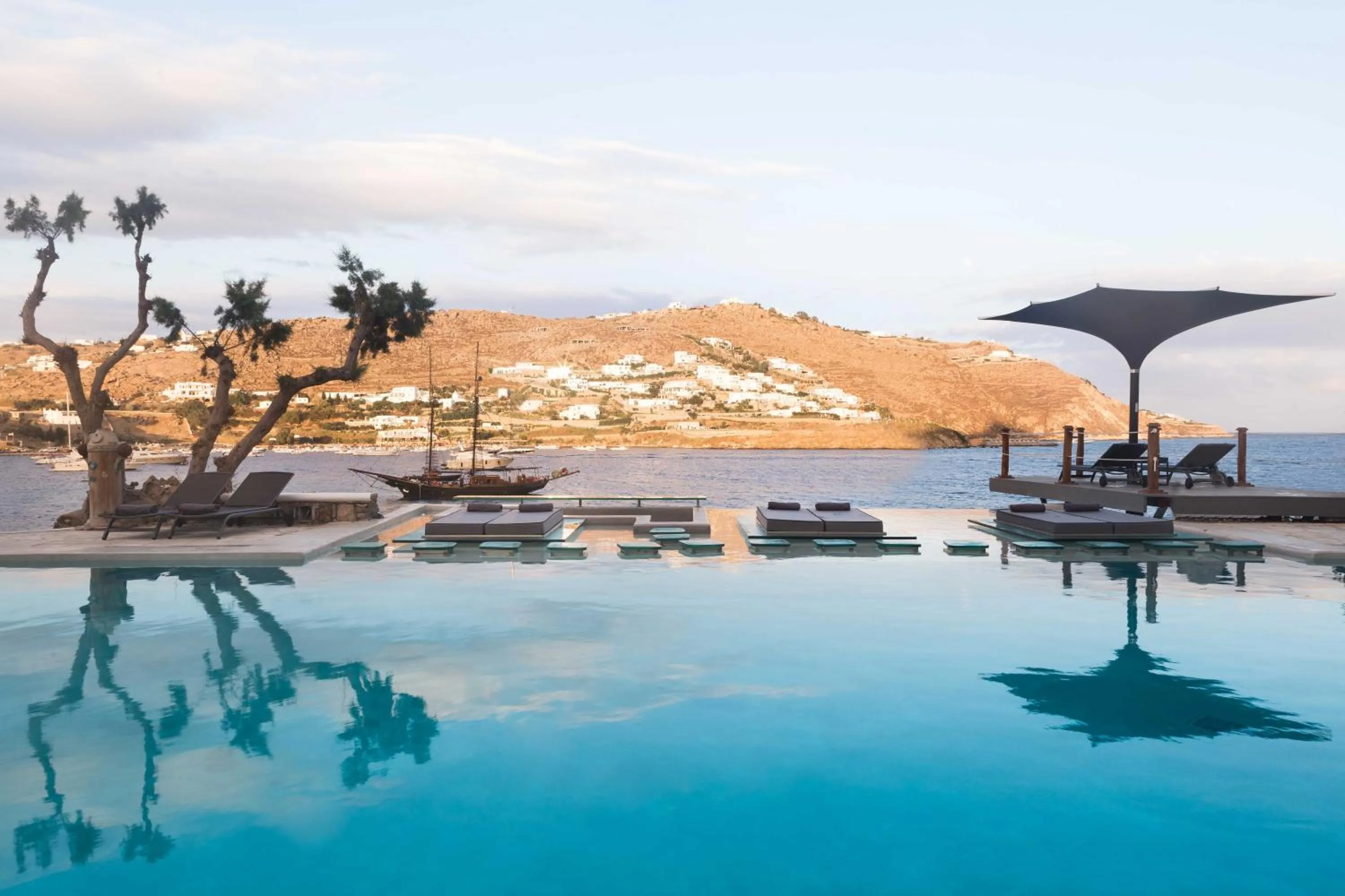 Swimming pool in Kivotos Mykonos - Preferred Hotels & Resorts