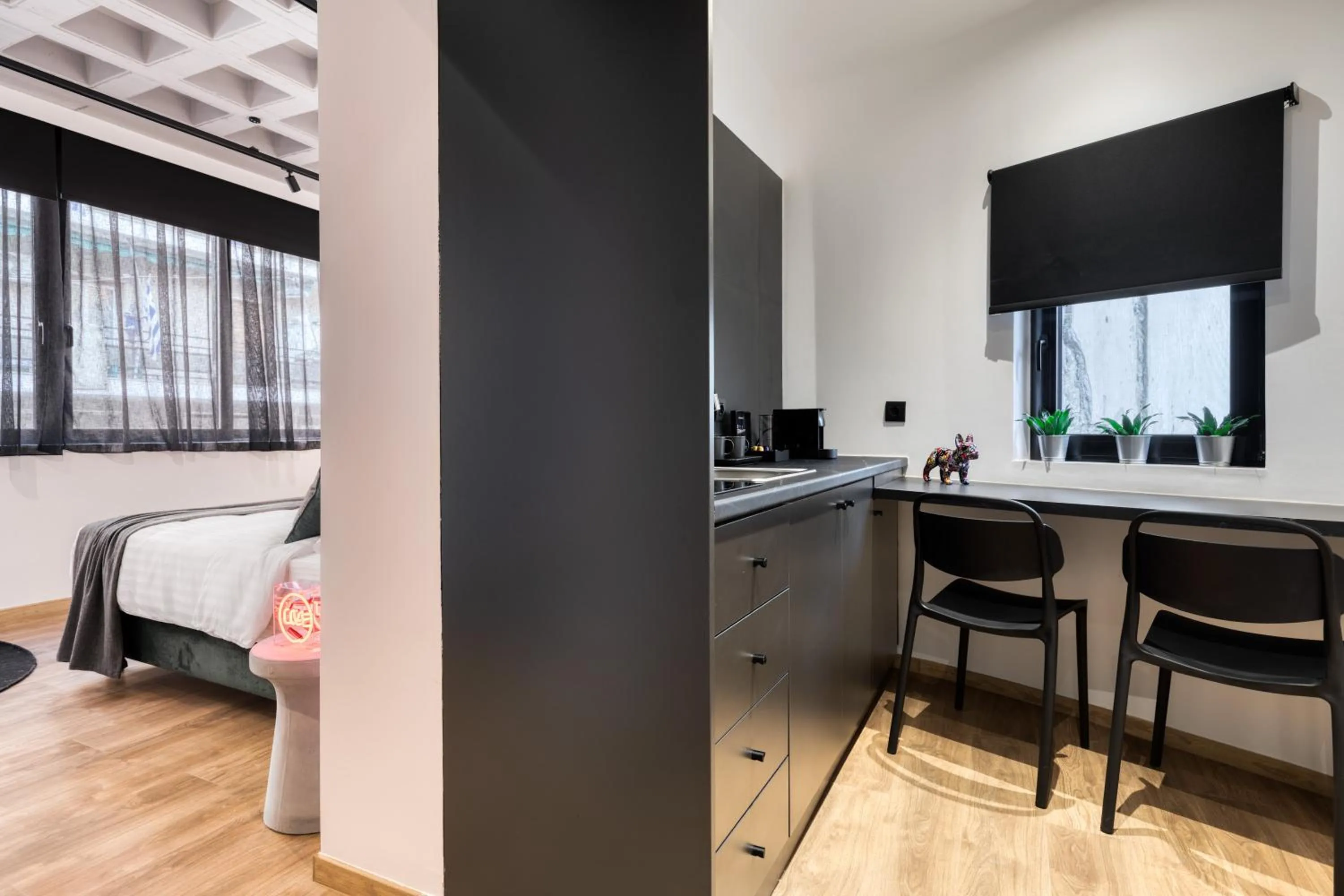 Kitchen or kitchenette, Bed in Koniama Acropolis