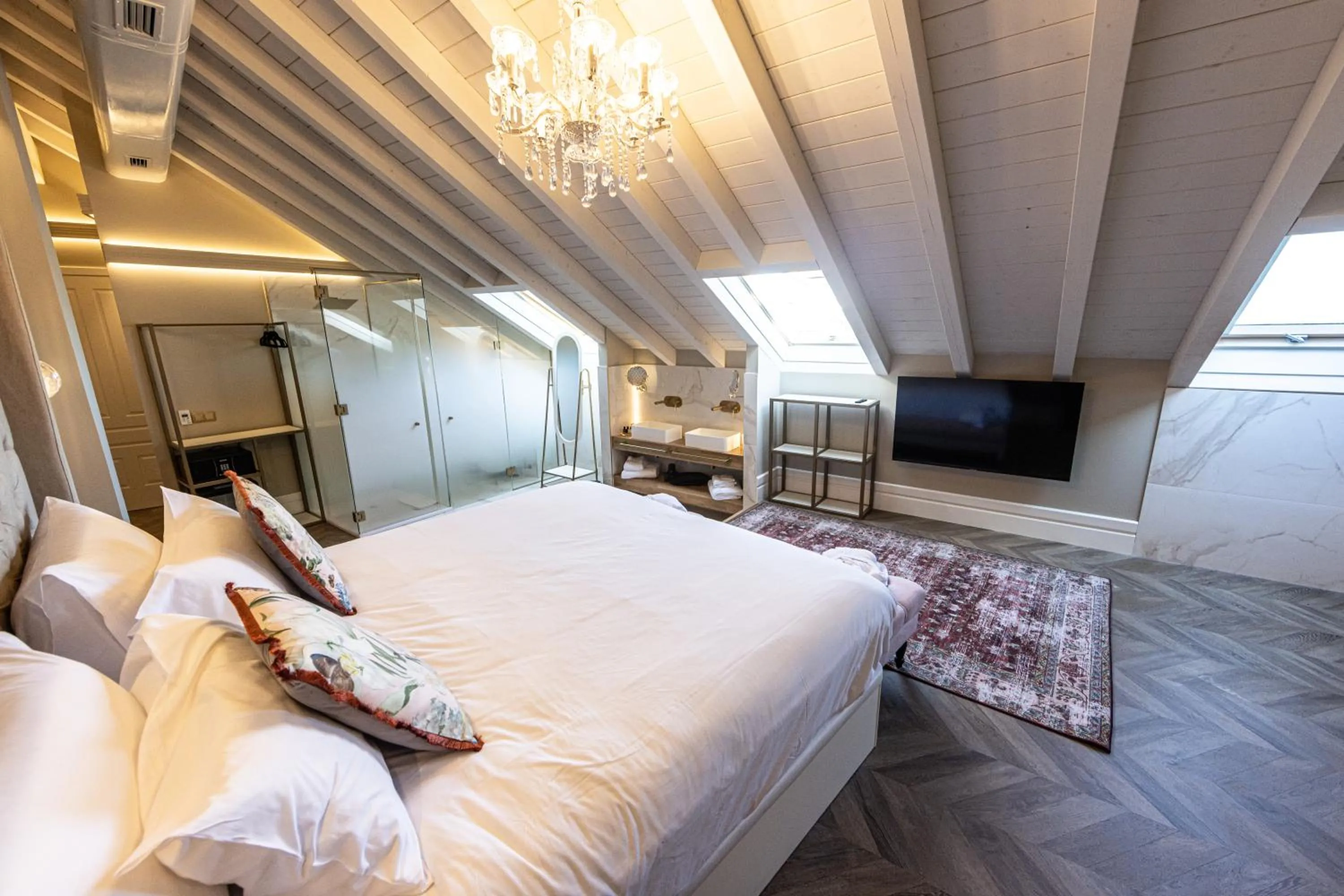 Photo of the whole room, Bed in Hospedium Hotel Barómetro de Camariñas