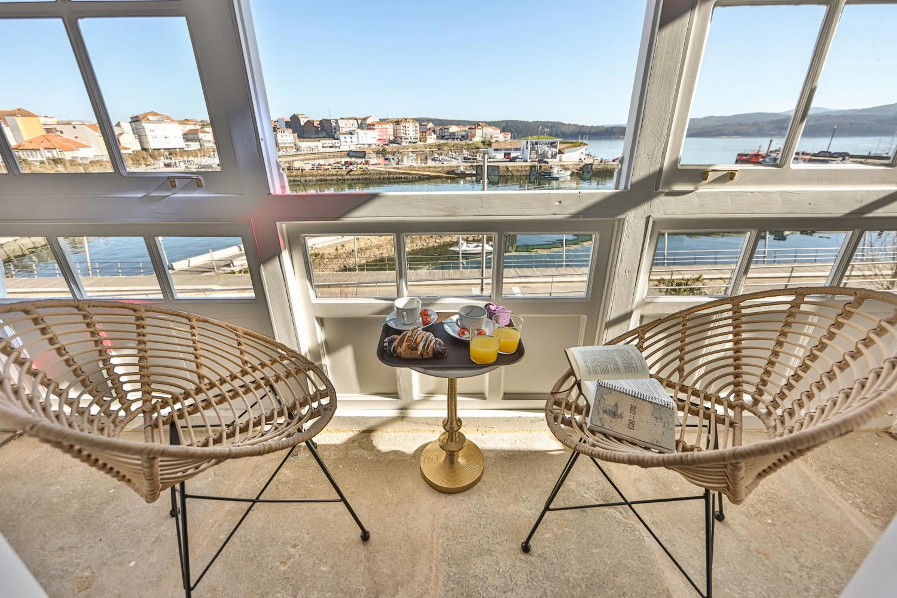 Seating area in Hospedium Hotel Barómetro de Camariñas