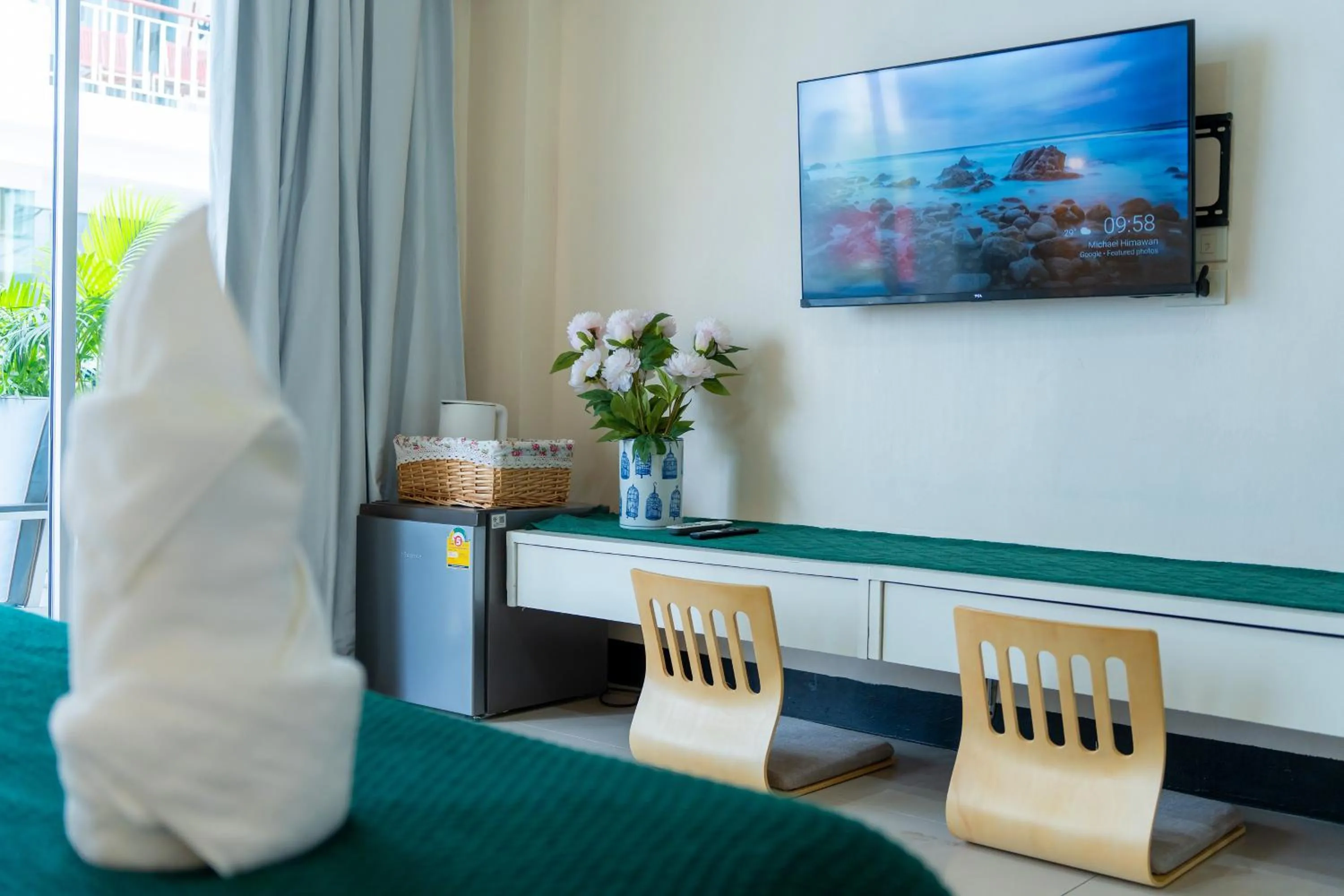 Patong Beach Side Hotel