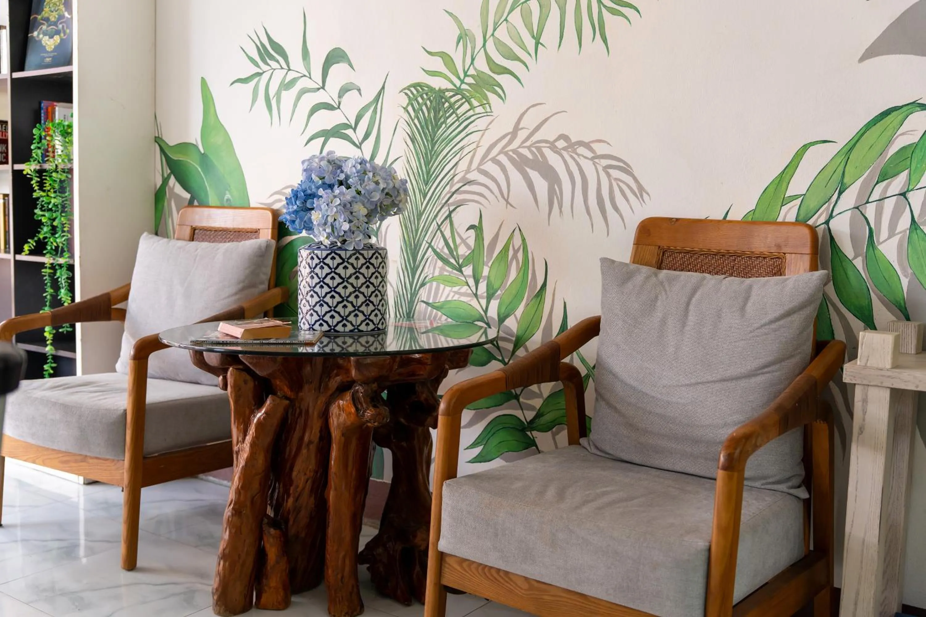 Patong Beach Side Hotel