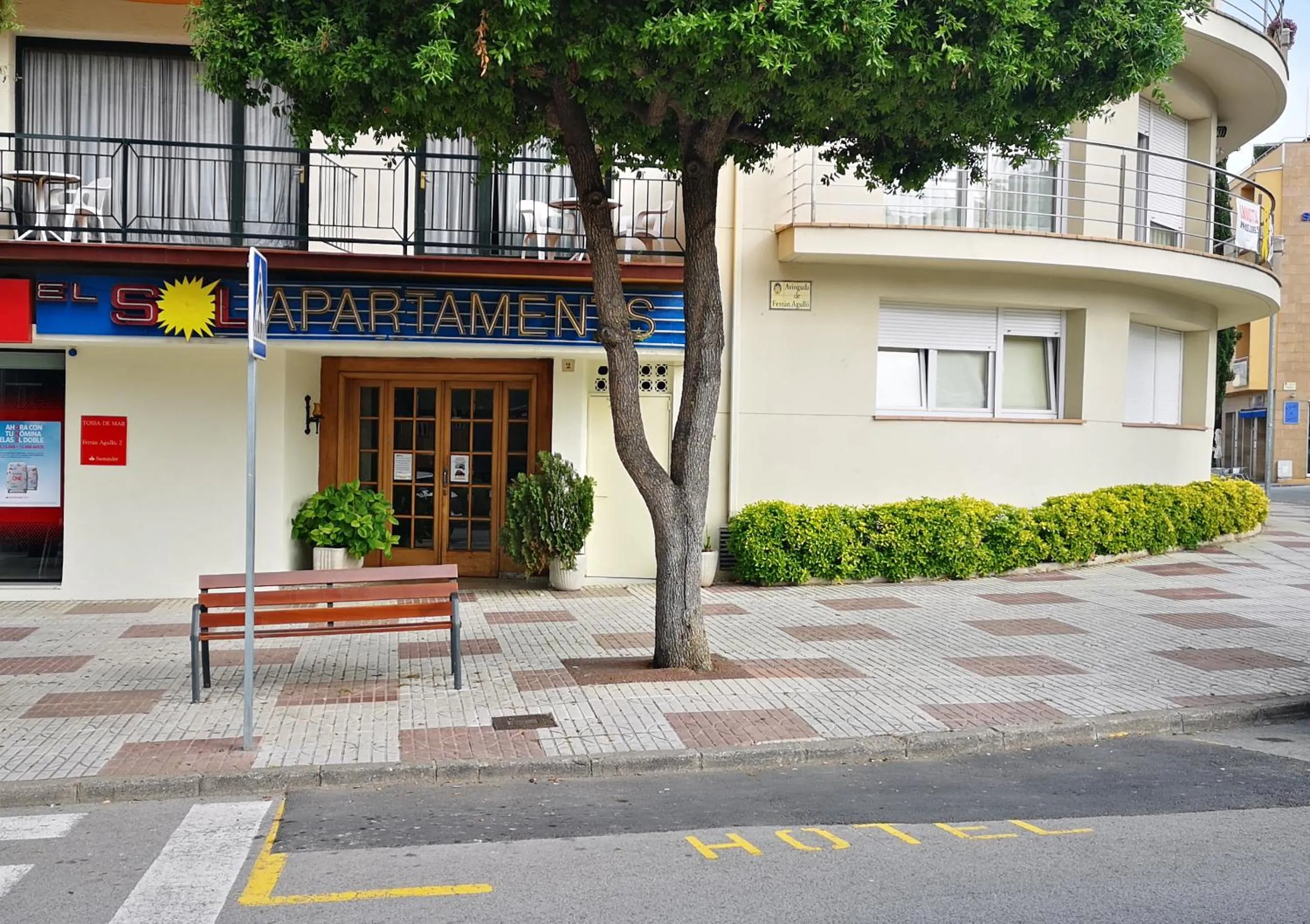 Property building in Apartamentos El Sol II