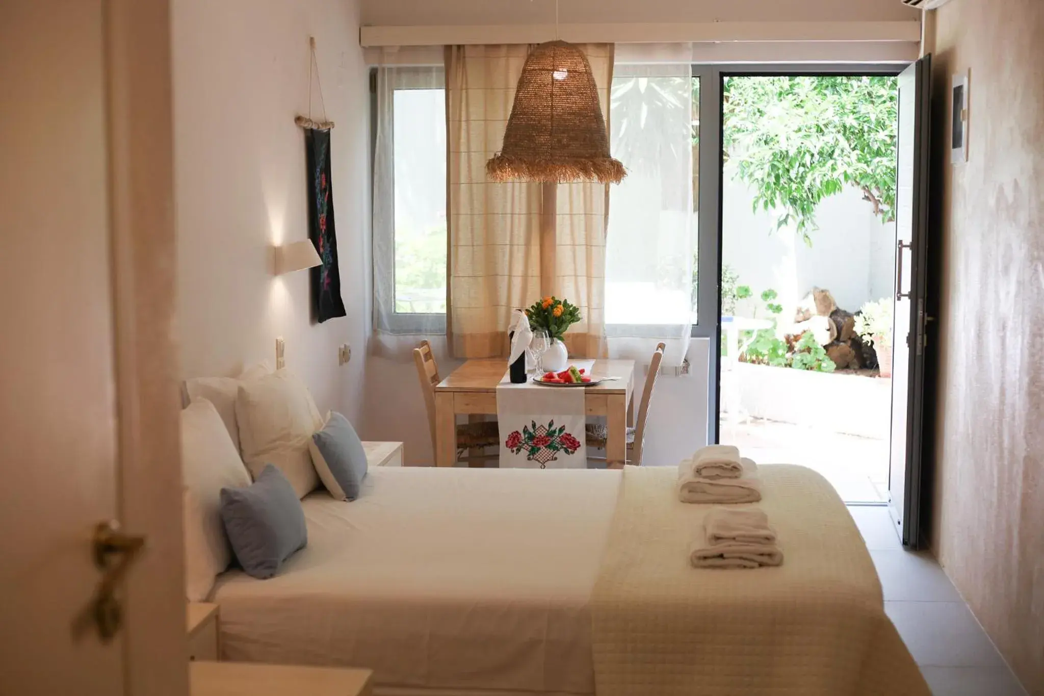 Studio Apartment (2 Adults) in Villa Iokasti Studio Apartment (2 Adults) in Villa Iokasti