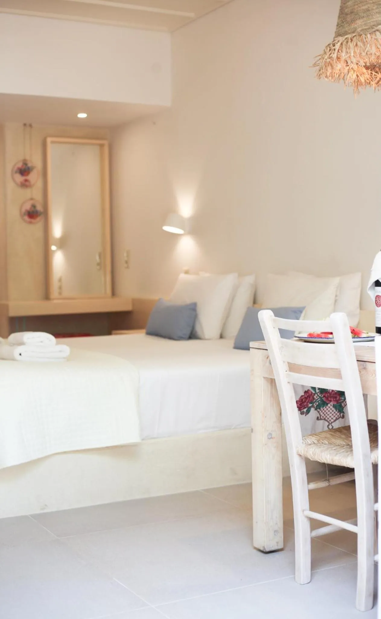 Bed in Villa Iokasti