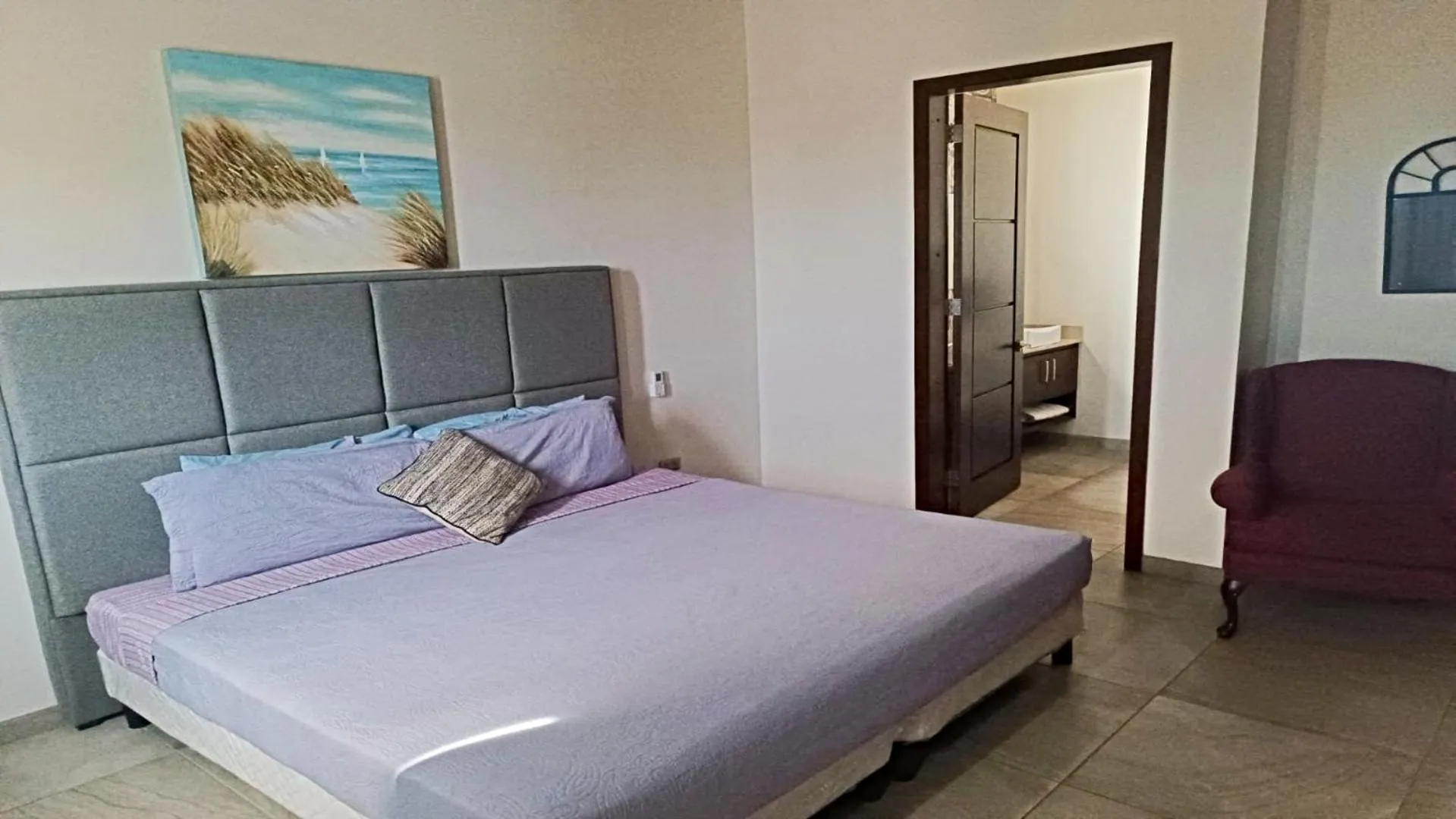 Bed in Moon House F4: Spacious 3-Bedroom Apartment in Downtown