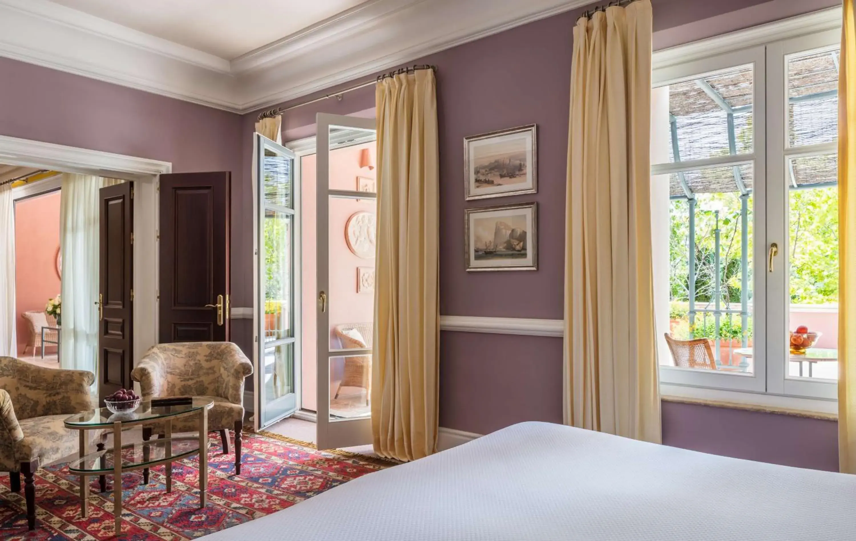 Grand Suite with Terrace in Anantara Villa Padierna Palace Benahavís Marbella Resort - A Leading Hotel of the World Grand Suite with Terrace in Anantara Villa Padierna Palace Benahavís Marbella Resort - A Leading Hotel of the World