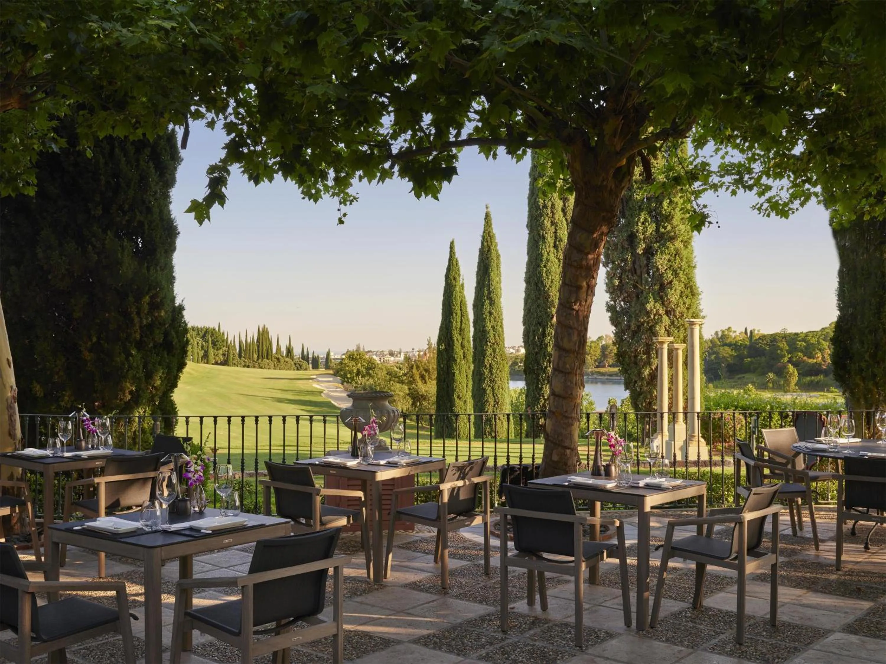 Golfcourse in Anantara Villa Padierna Palace Benahavís Marbella Resort - A Leading Hotel of the World