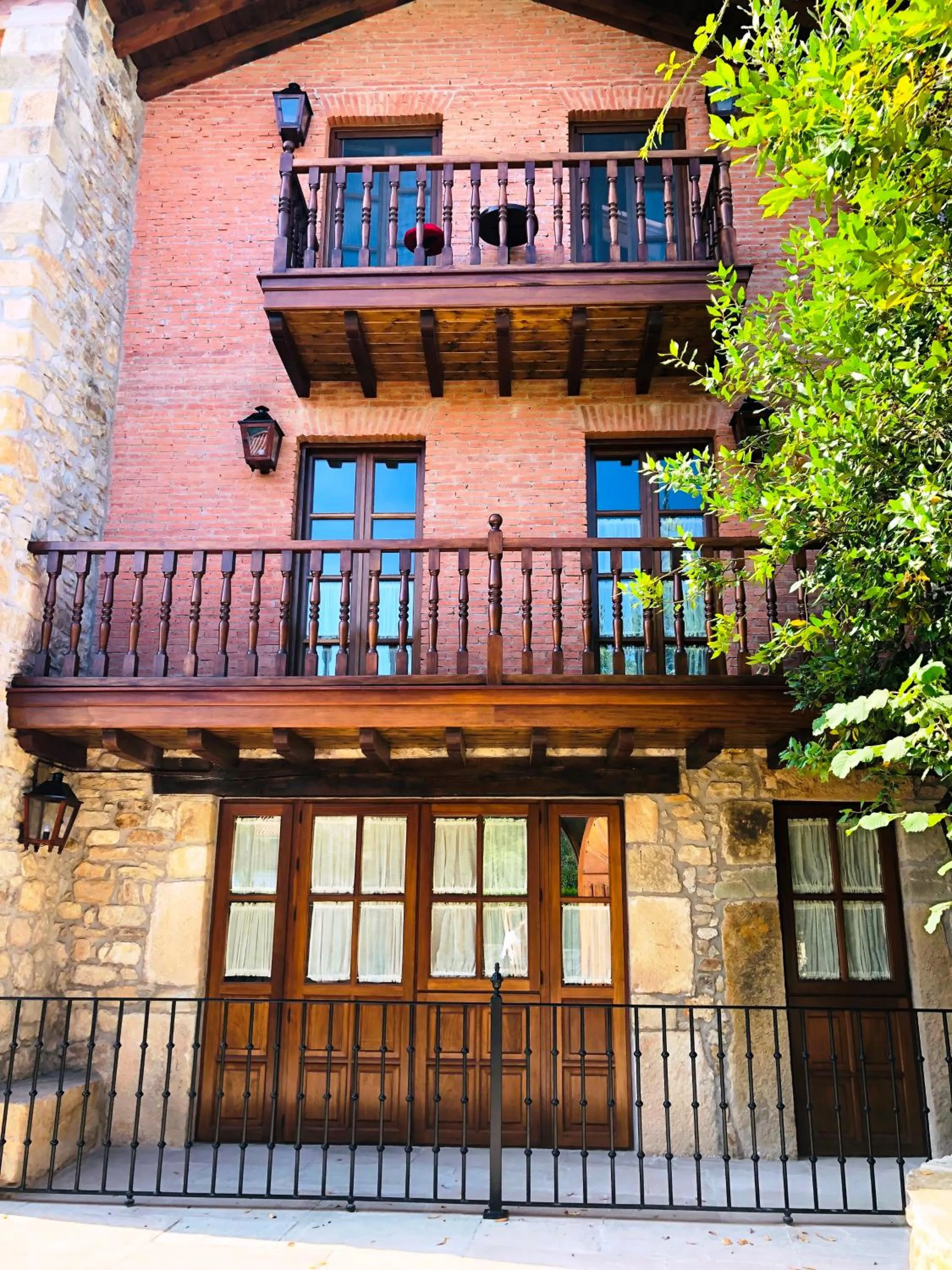 Facade/entrance in Posada La Torre de La Quintana