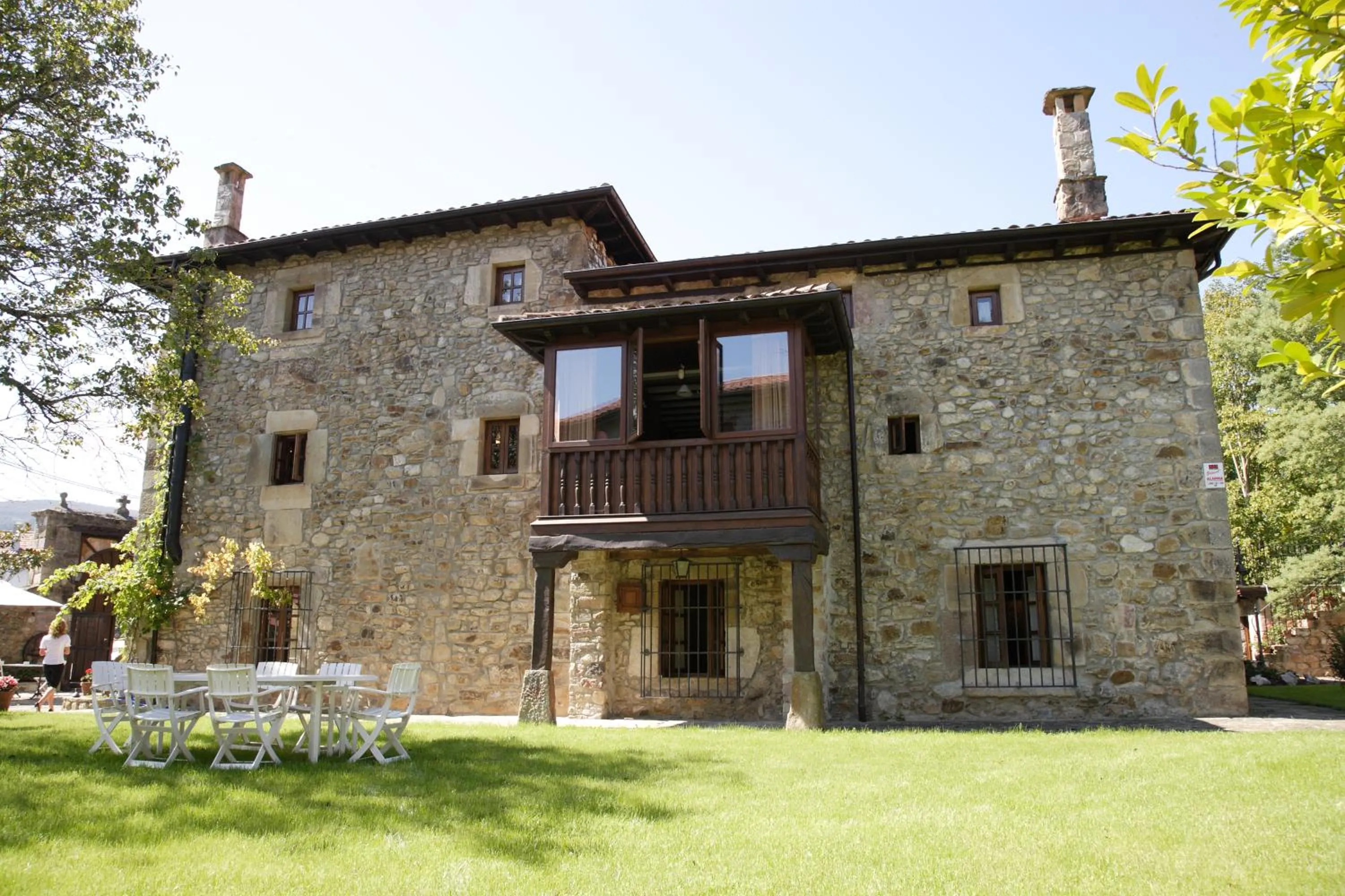Property building in Posada La Torre de La Quintana