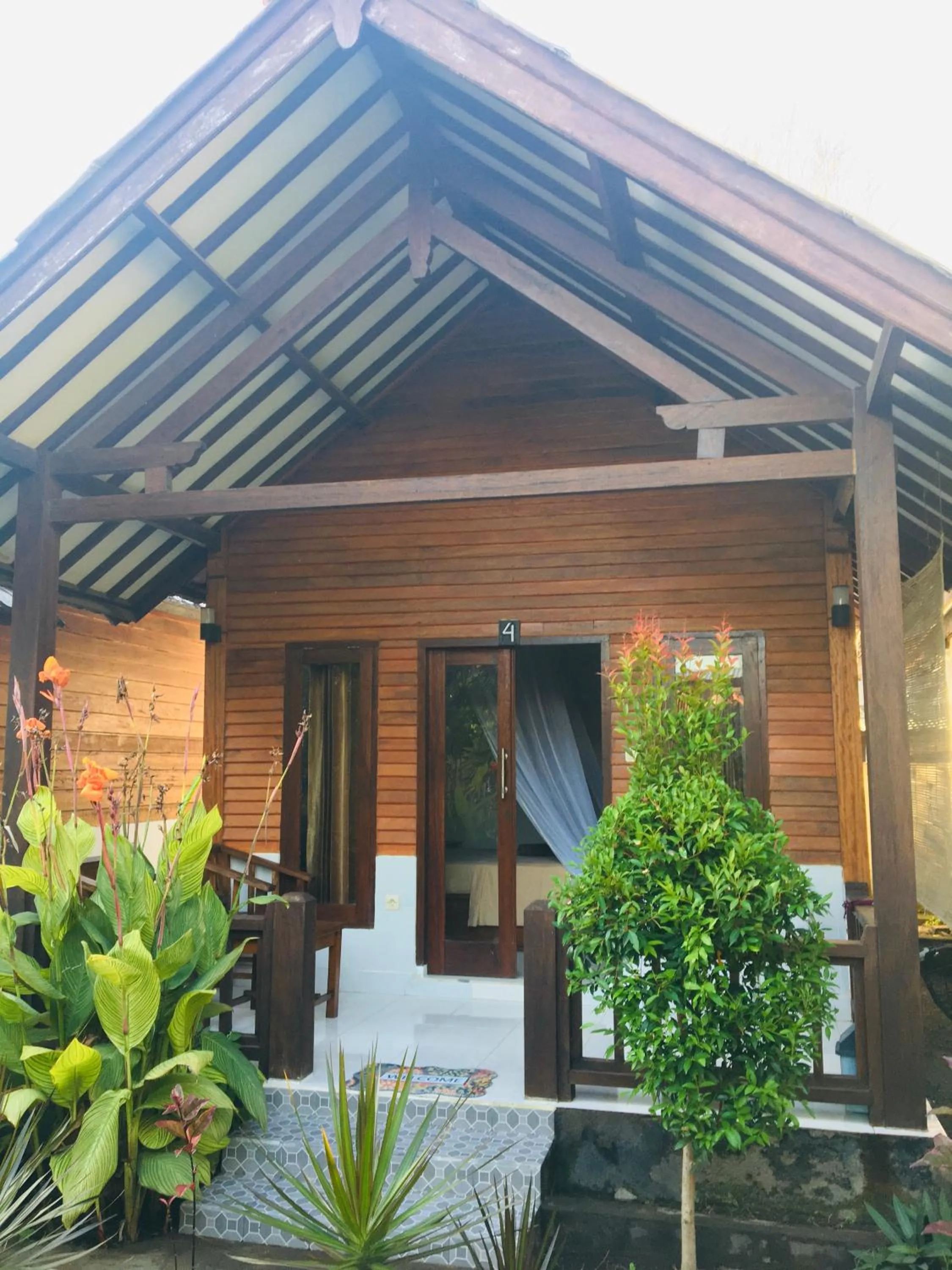 Day in Puring Bungalows