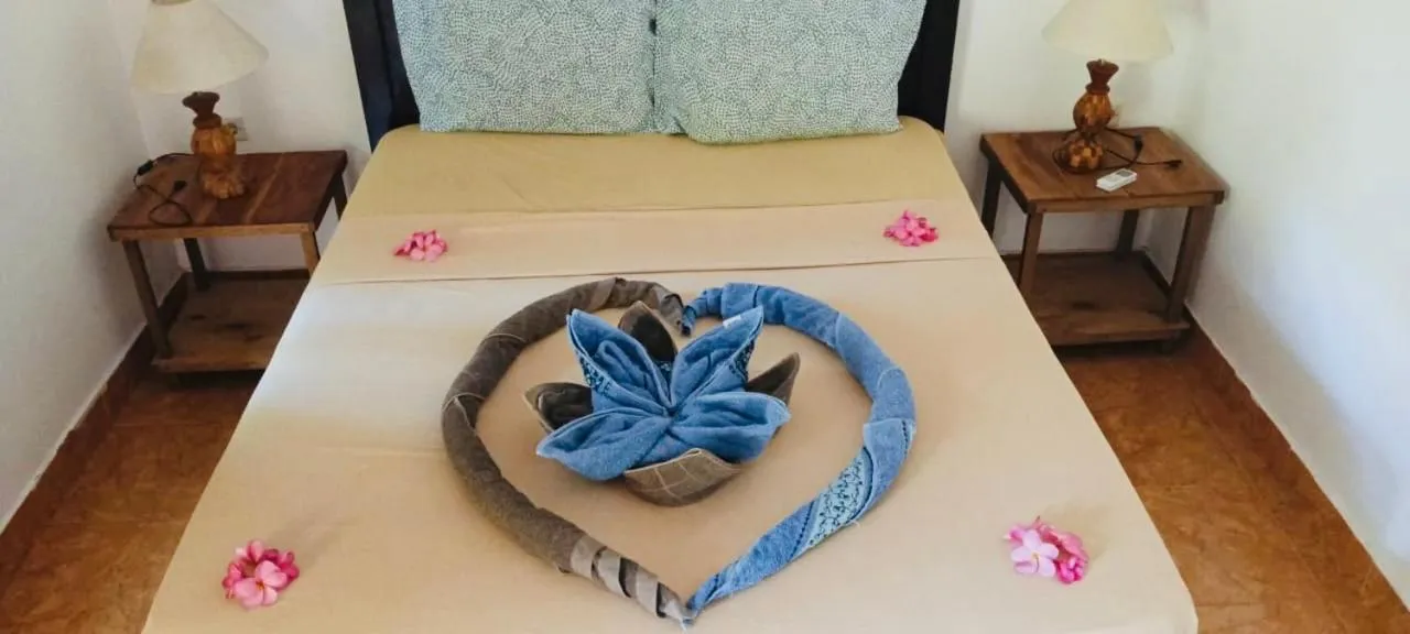 Bed in Puring Bungalows