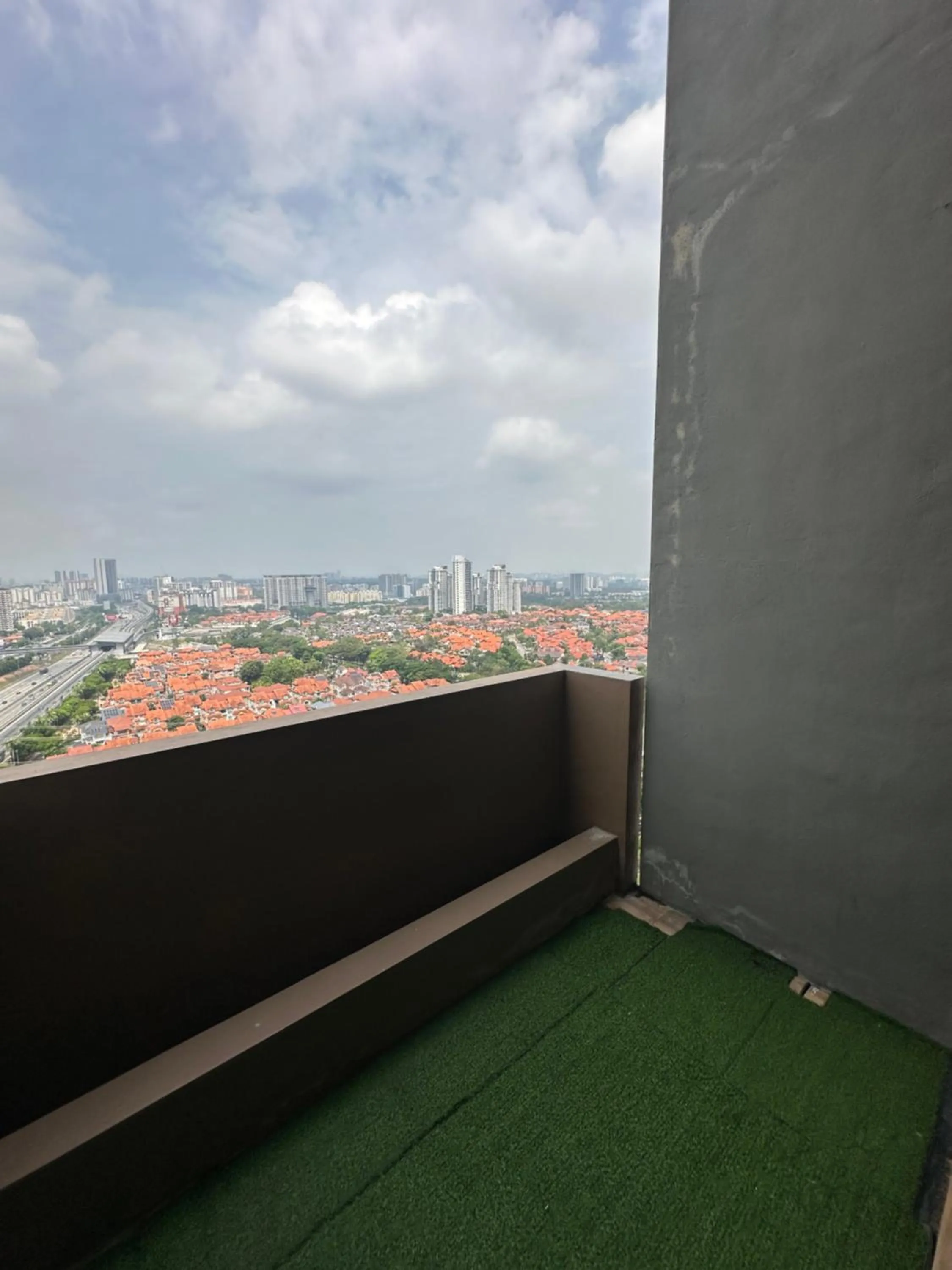 Lumi Tropicana - Idealhub