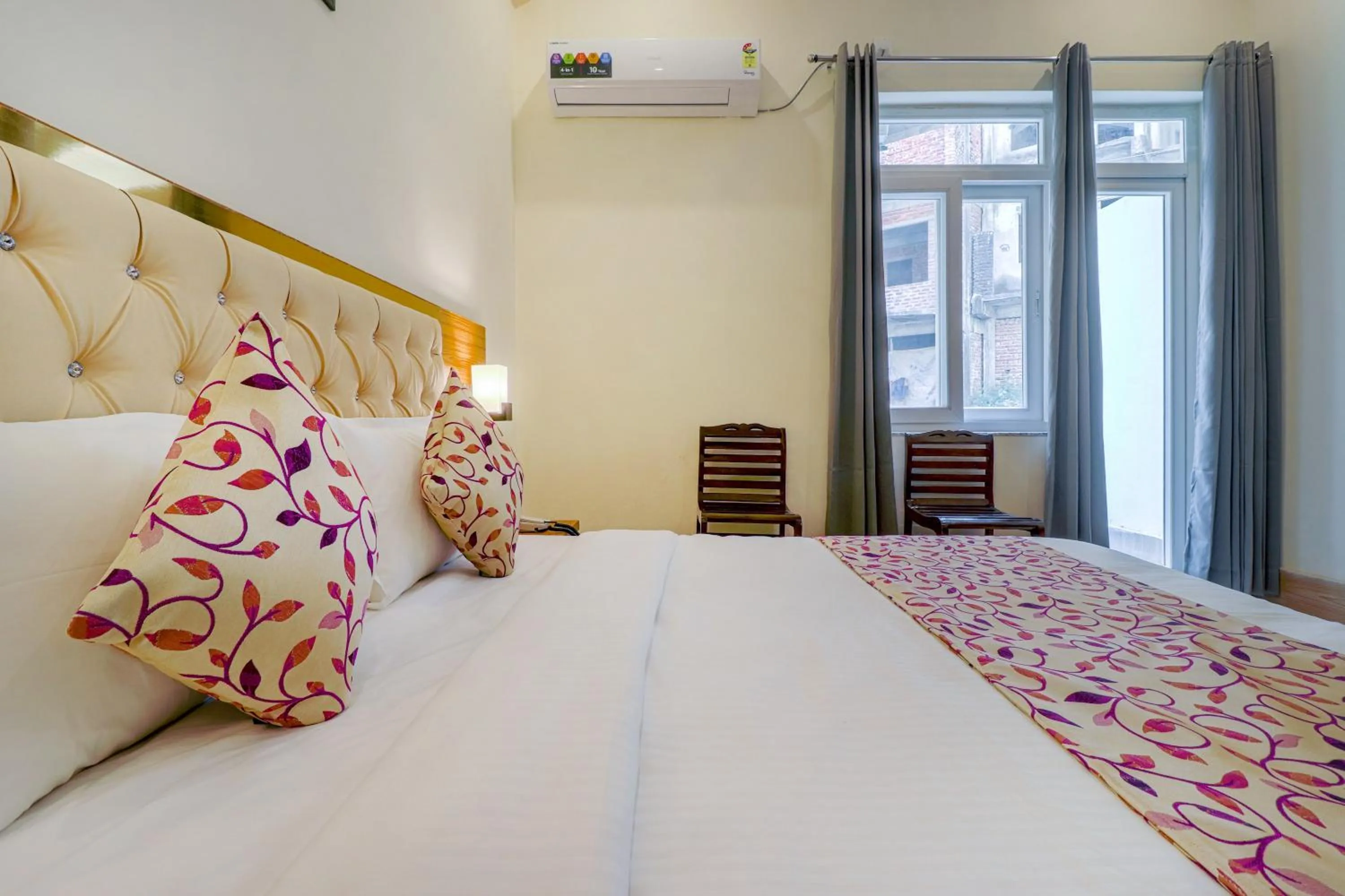 Bed in Shanti Vilaas