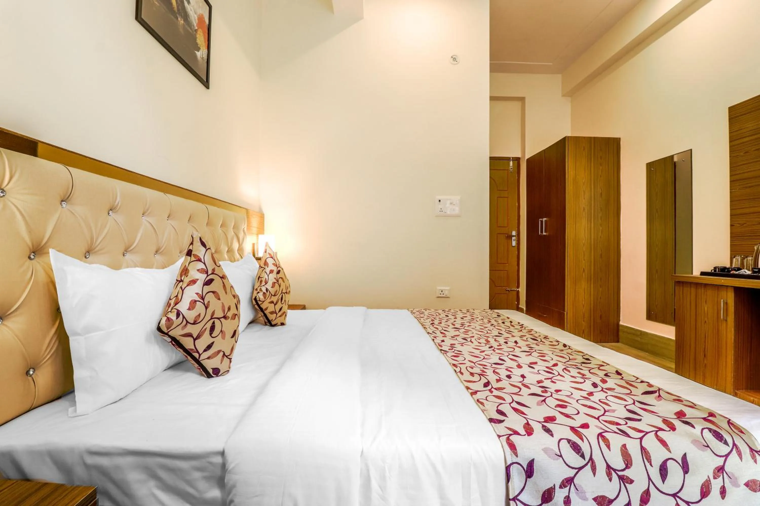 Photo of the whole room in Shanti Vilaas