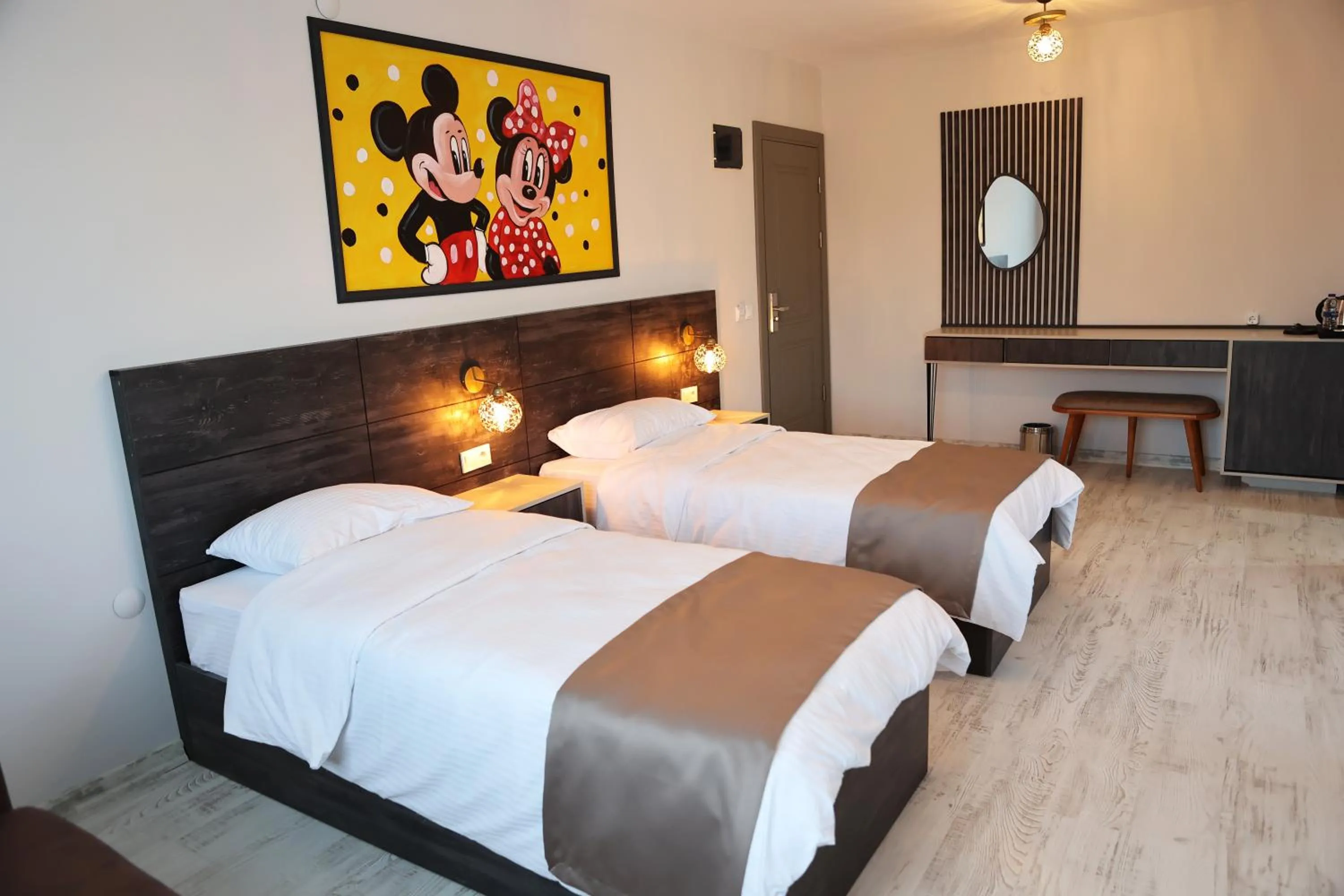 Bed in SAR-PER Hotel