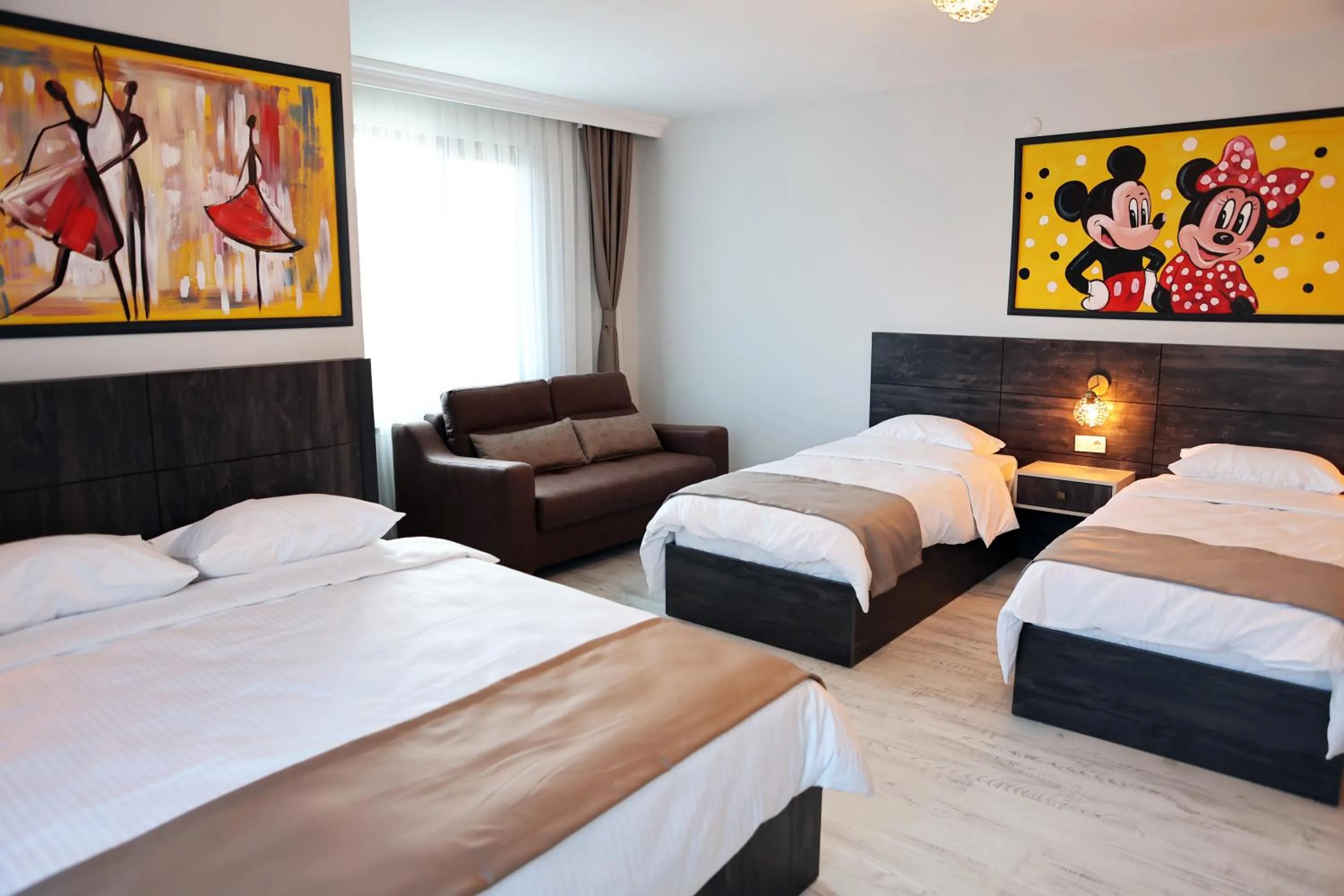 Bed in SAR-PER Hotel