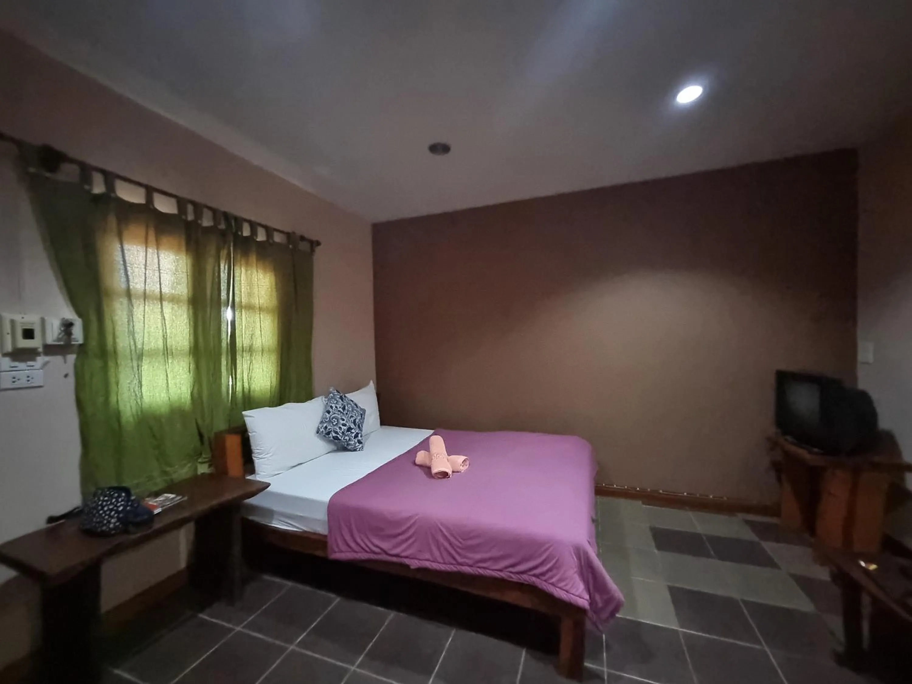 Bed in Sawasdee Sichang