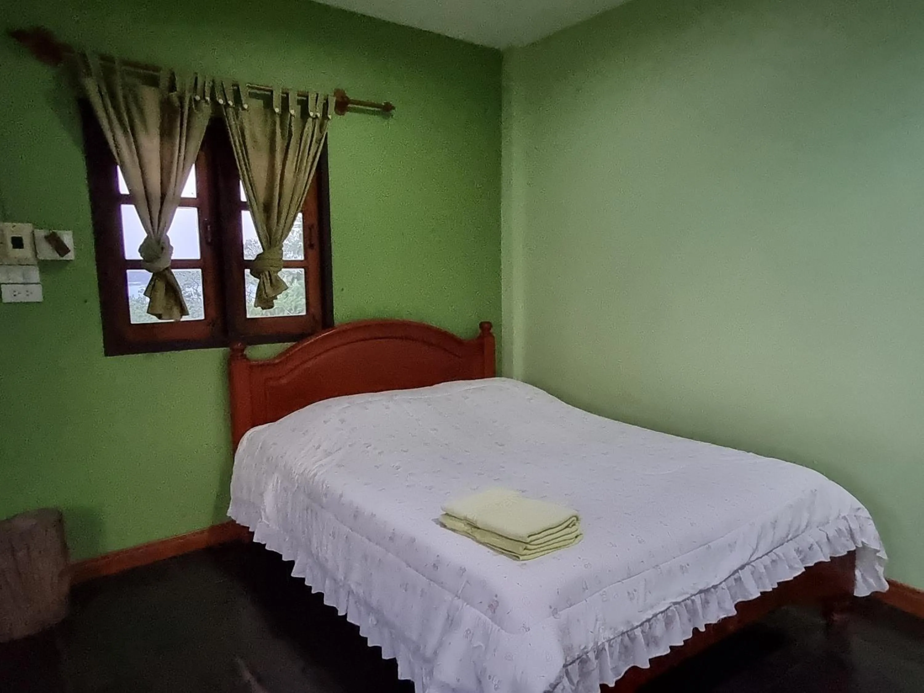 Bed in Sawasdee Sichang