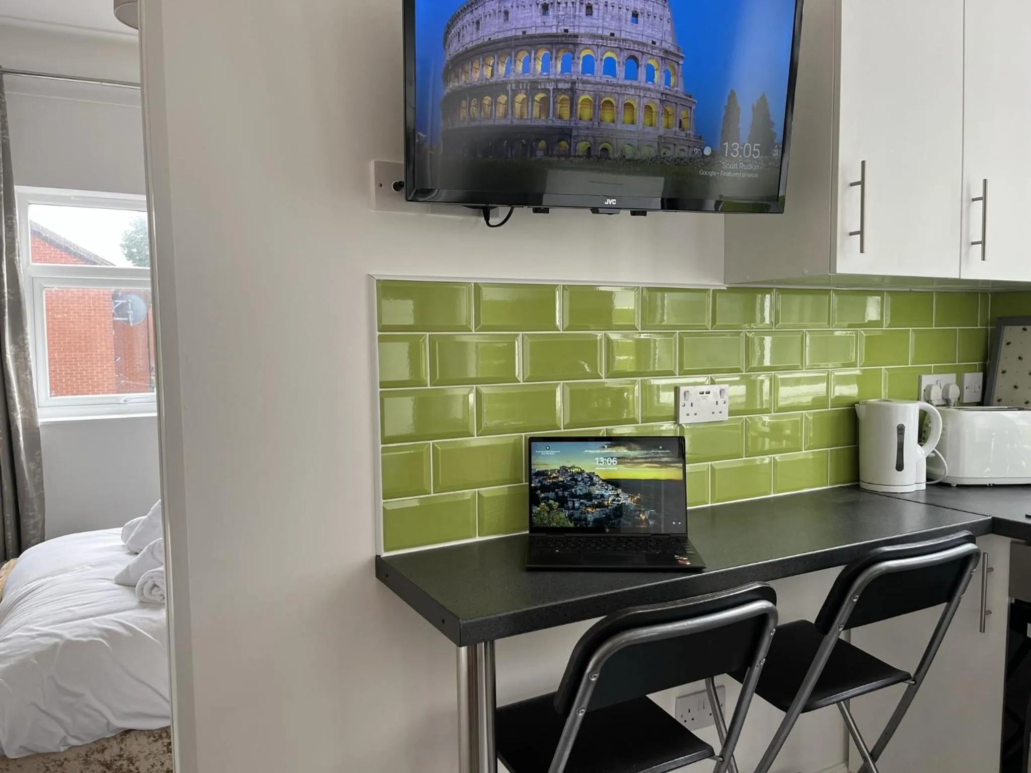 Dining area in Modern 1 bed studios for comfy stay in Preston