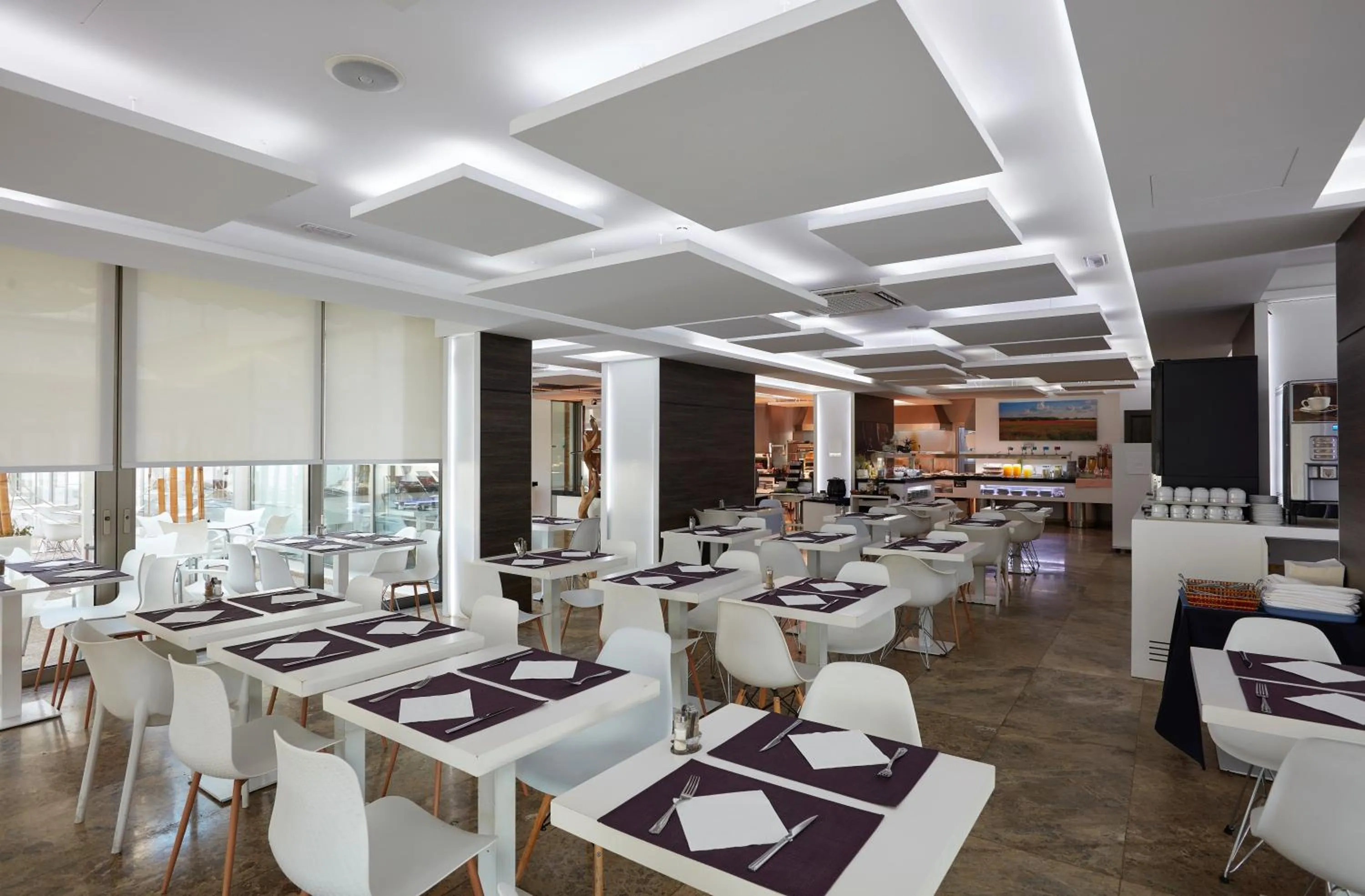 Restaurant/places to eat in Flamingo Beach Resort - Adults Recommended