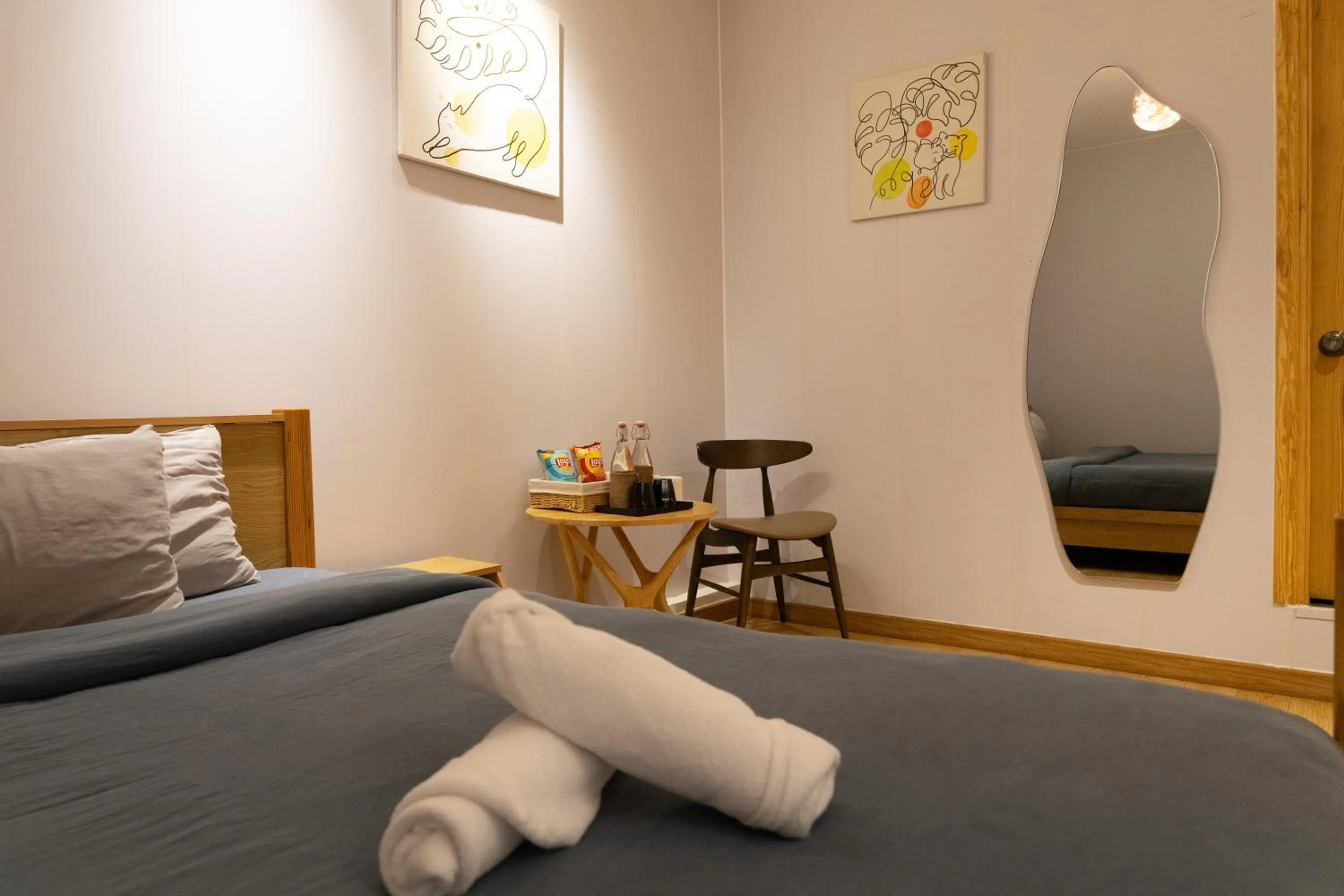 Bed in AMIGO Luxury Palace- Cạnh Chợ Đêm Đà Lạt