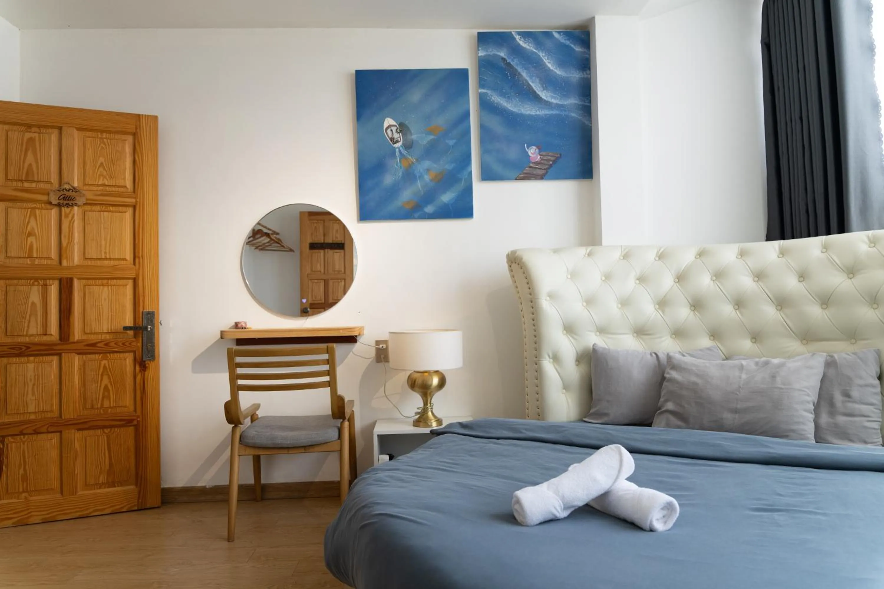 Bed in AMIGO Luxury Palace- Cạnh Chợ Đêm Đà Lạt